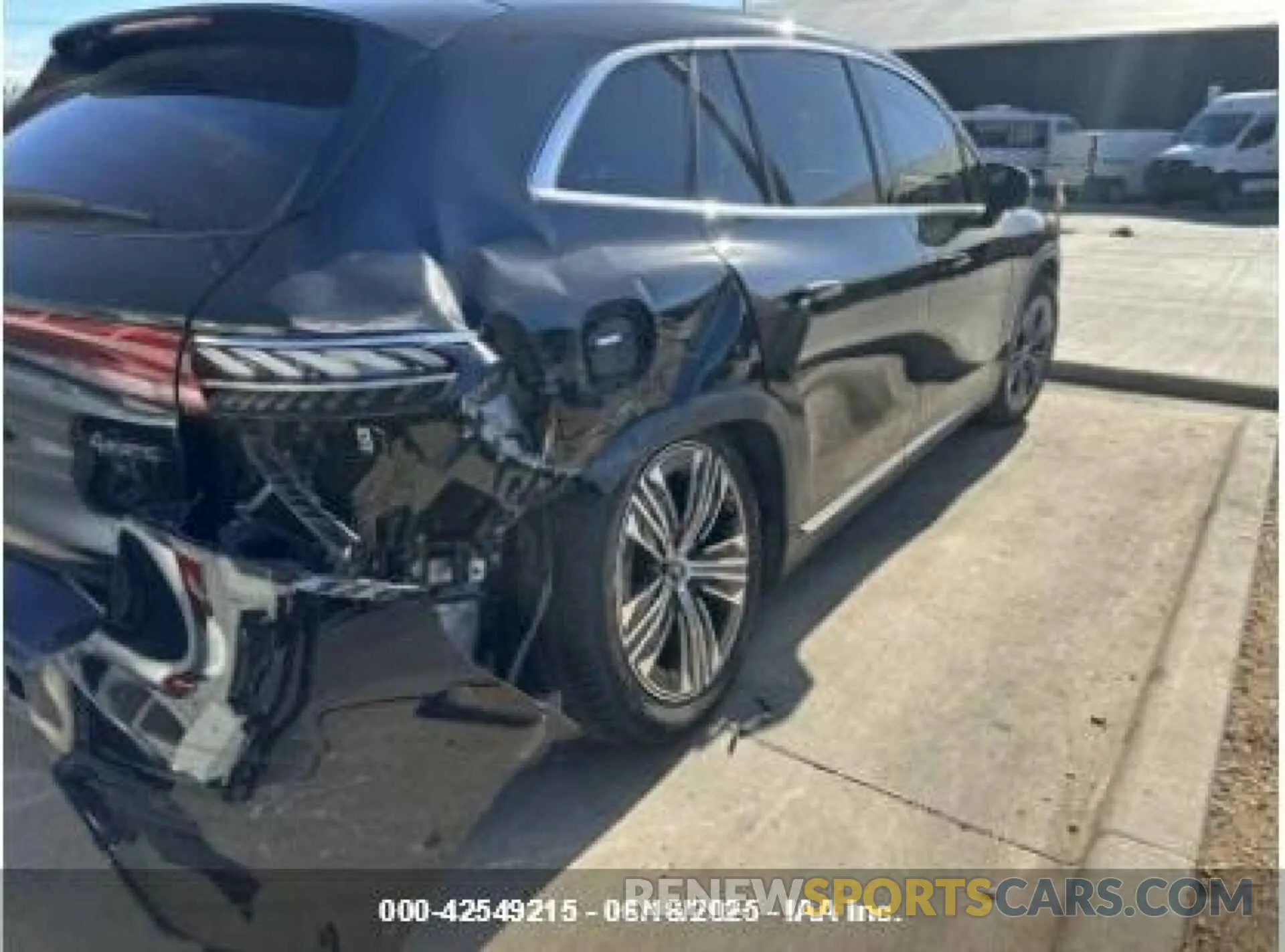 4 fotografías del automóvil dañado 4JGDM2EBXPA020686 MERCEDES-BENZ EQS 450 SUV 2023