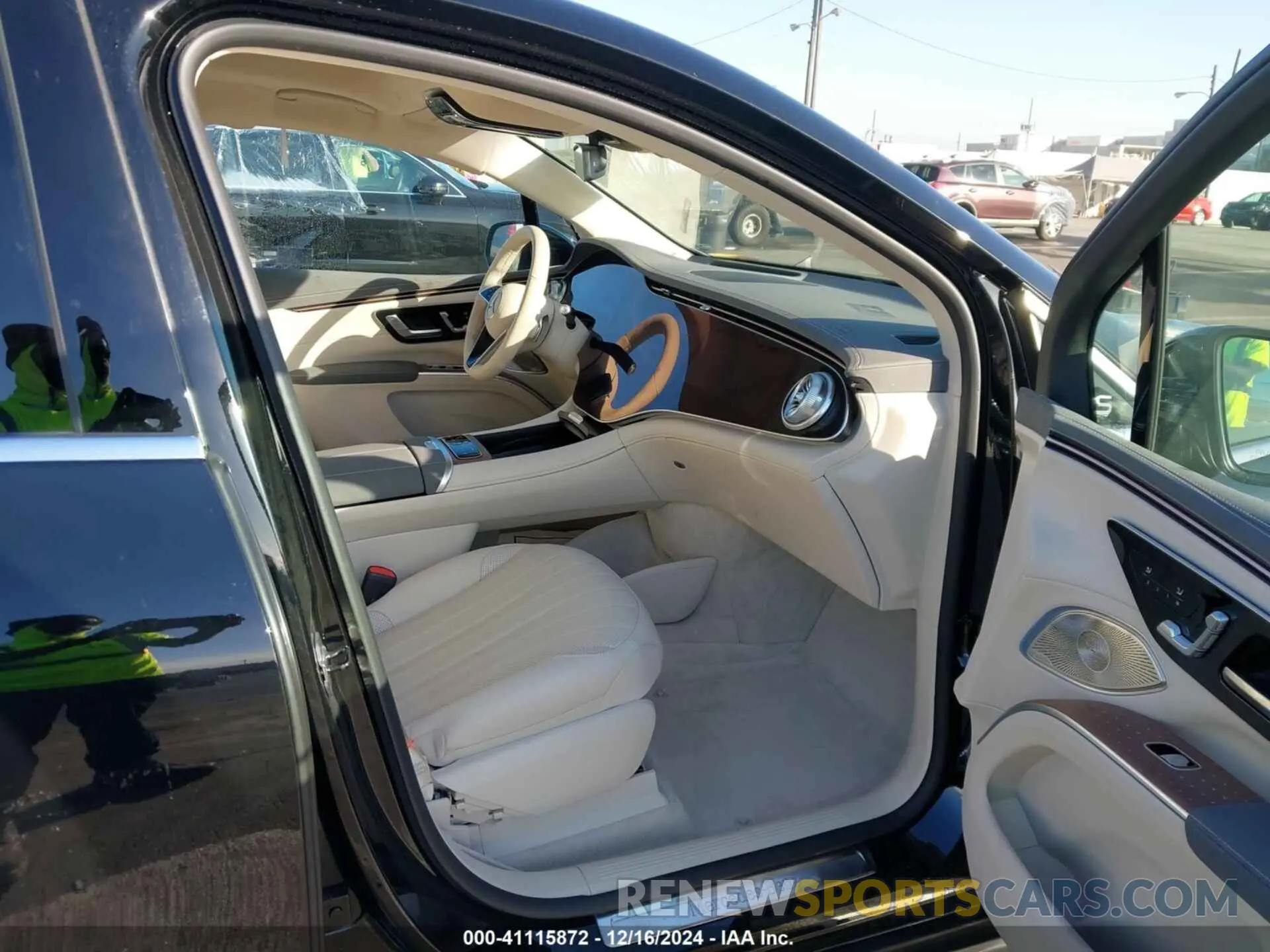 5 fotografías del automóvil dañado 4JGDM2DB2RA031668 MERCEDES-BENZ EQS 450 SUV 2024