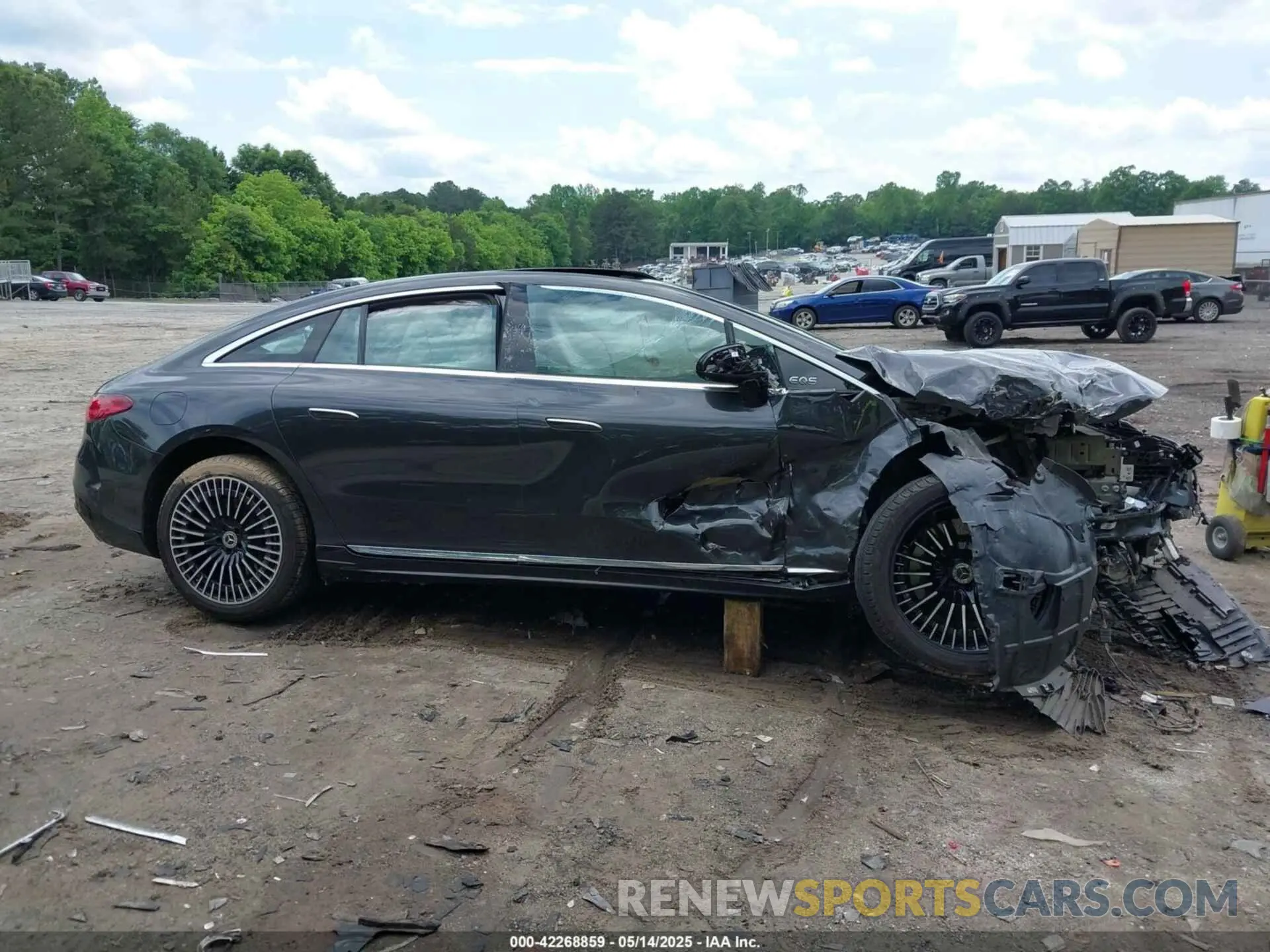 14 fotografías del automóvil dañado W1KCG4EB8PA024132 MERCEDES-BENZ EQS 580 2023