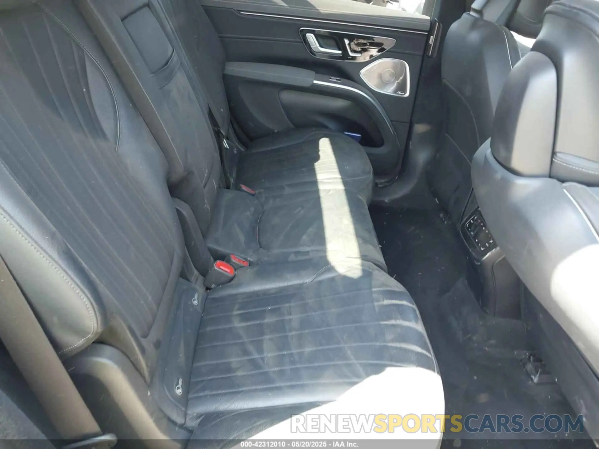 8 fotografías del automóvil dañado 4JGDM4EB4PA015334 MERCEDES-BENZ EQS 580 SUV 2023