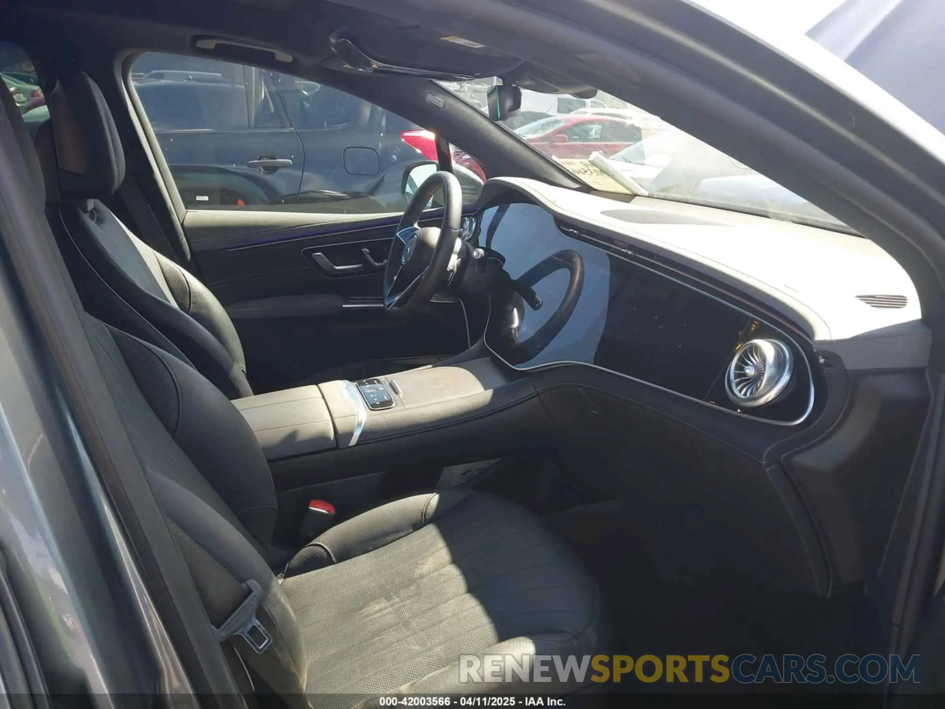 5 fotografías del automóvil dañado 4JGDM4EB7PA012010 MERCEDES-BENZ EQS 580 SUV 2023