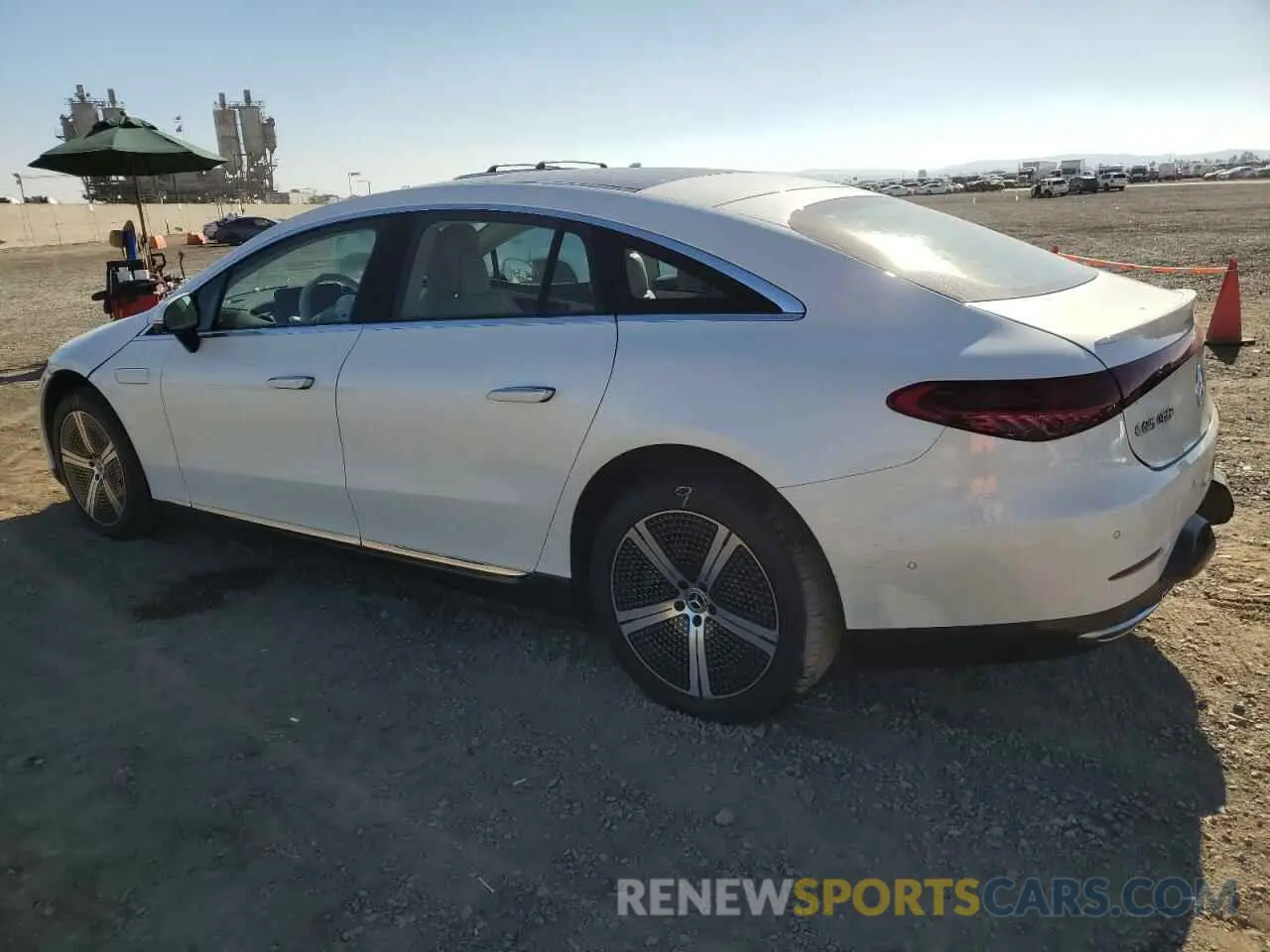 2 fotografías del automóvil dañado W1KCG2DB0NA001110 MERCEDES-BENZ EQS SEDAN 2022