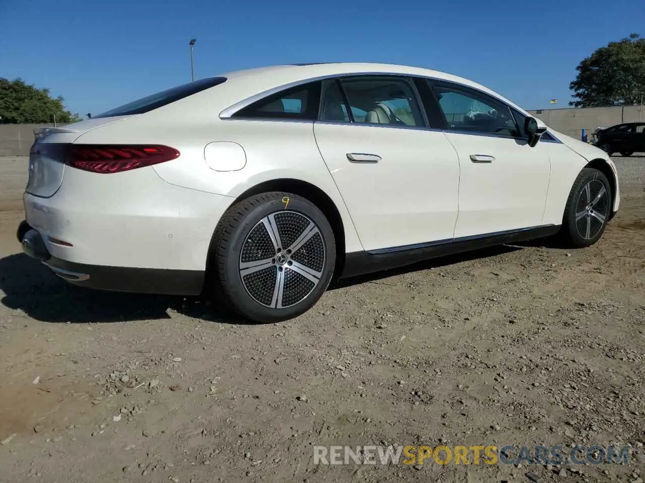 3 fotografías del automóvil dañado W1KCG2DB0NA001110 MERCEDES-BENZ EQS SEDAN 2022