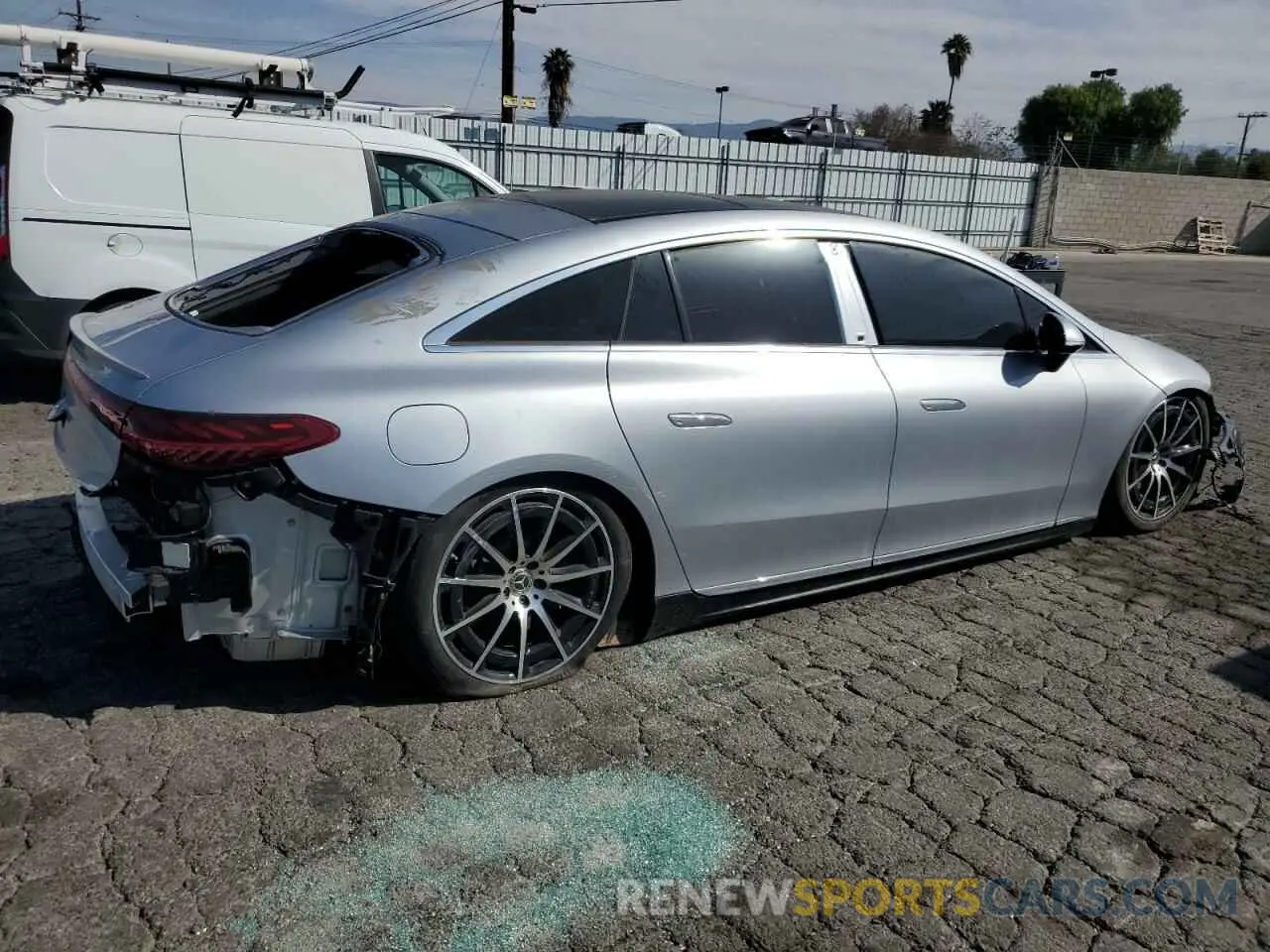 3 fotografías del automóvil dañado W1KCG2DB3NA009069 MERCEDES-BENZ EQS SEDAN 2022