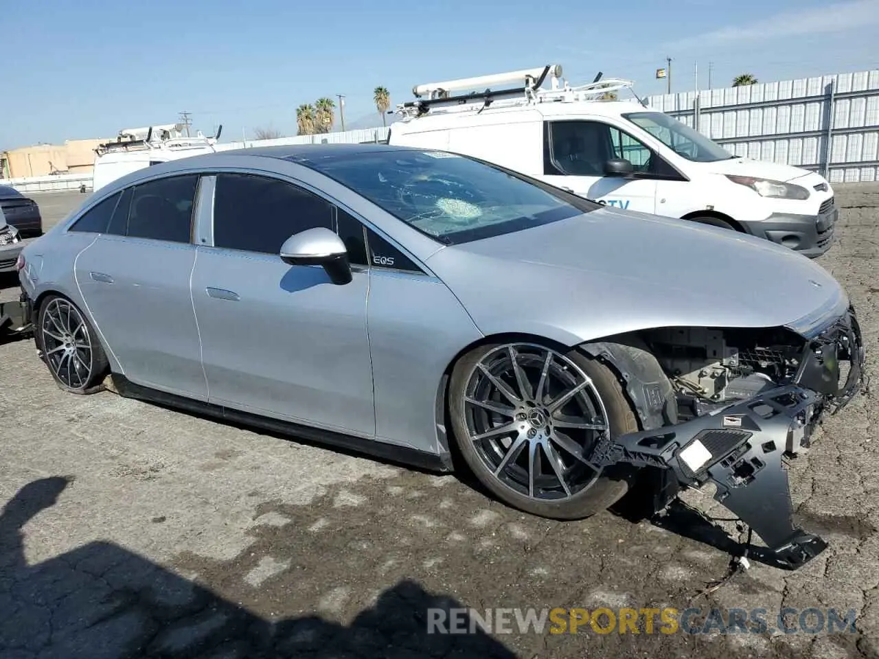 4 fotografías del automóvil dañado W1KCG2DB3NA009069 MERCEDES-BENZ EQS SEDAN 2022