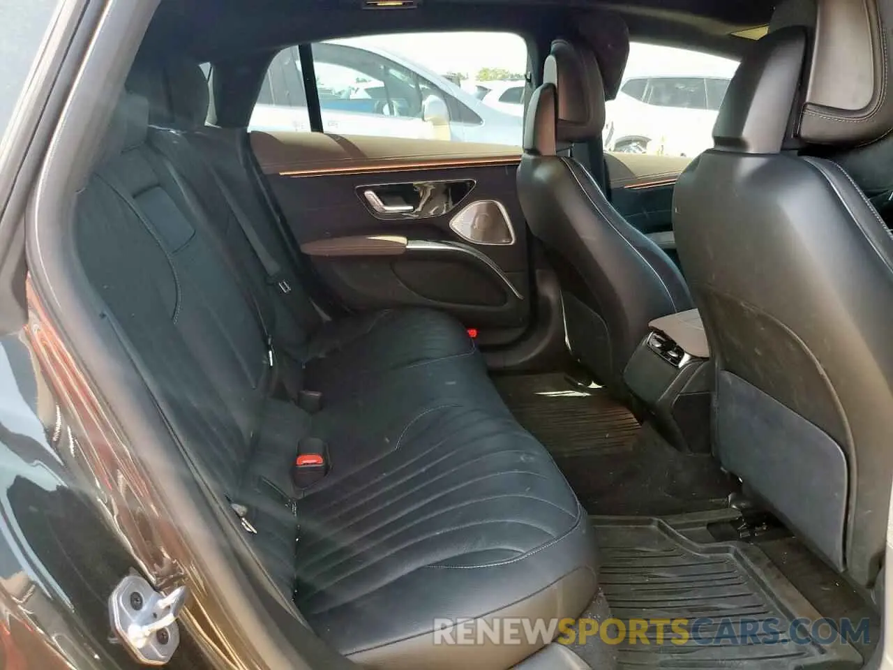 10 fotografías del automóvil dañado W1KCG2DB7NA013917 MERCEDES-BENZ EQS SEDAN 2022