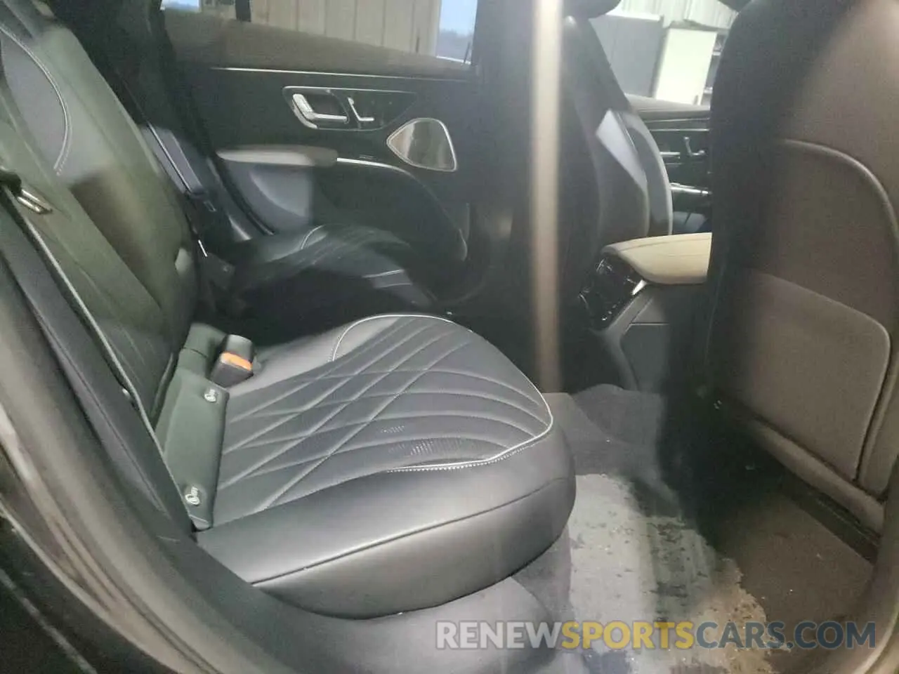 10 fotografías del automóvil dañado W1KCG4EB8NA020966 MERCEDES-BENZ EQS SEDAN 2022