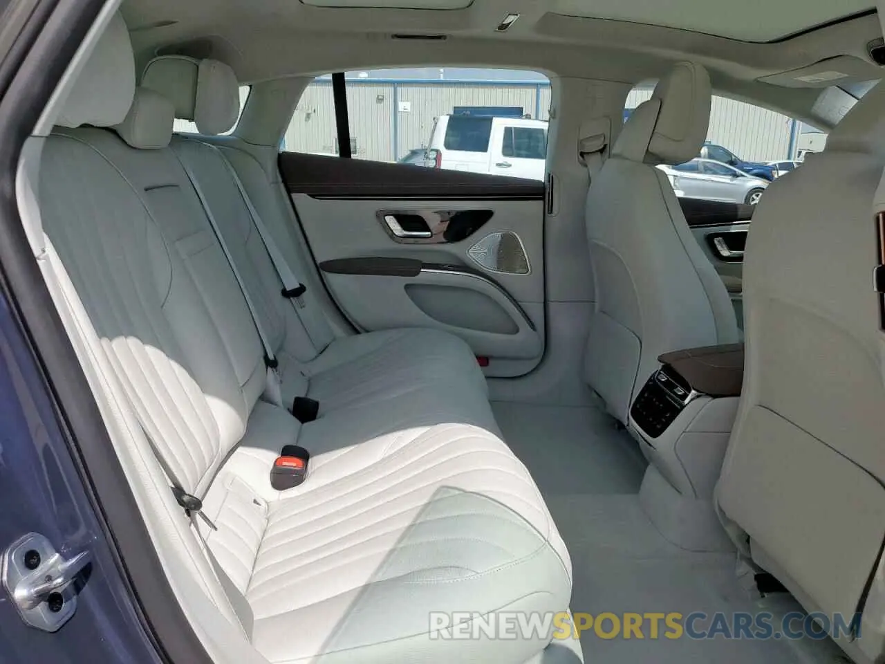 10 fotografías del automóvil dañado W1KCG4EB8NA021793 MERCEDES-BENZ EQS SEDAN 2022