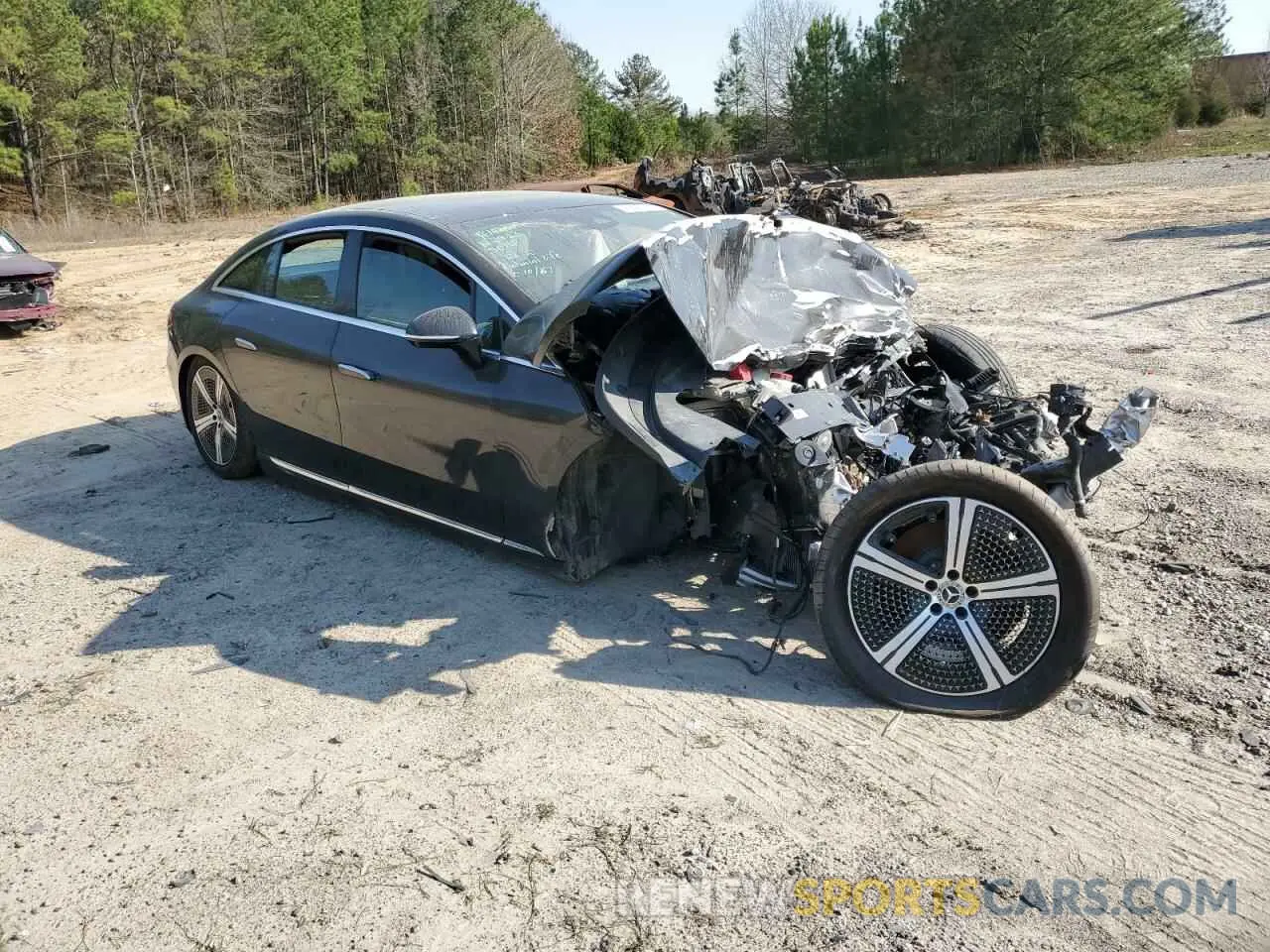 4 fotografías del automóvil dañado W1KCG2DB2PA024164 MERCEDES-BENZ EQS SEDAN 2023
