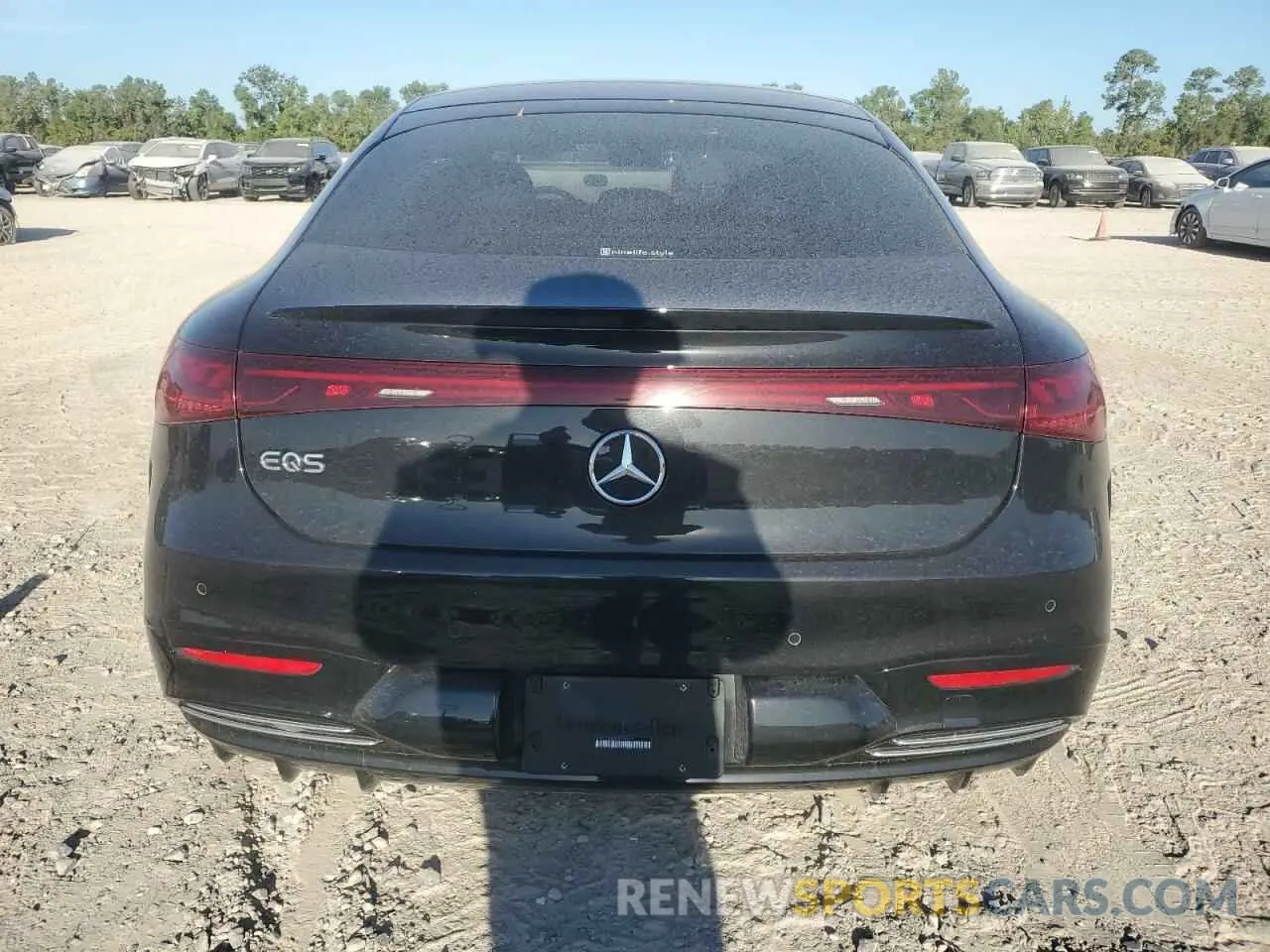 6 fotografías del automóvil dañado W1KCG2DBXPA024512 MERCEDES-BENZ EQS SEDAN 2023