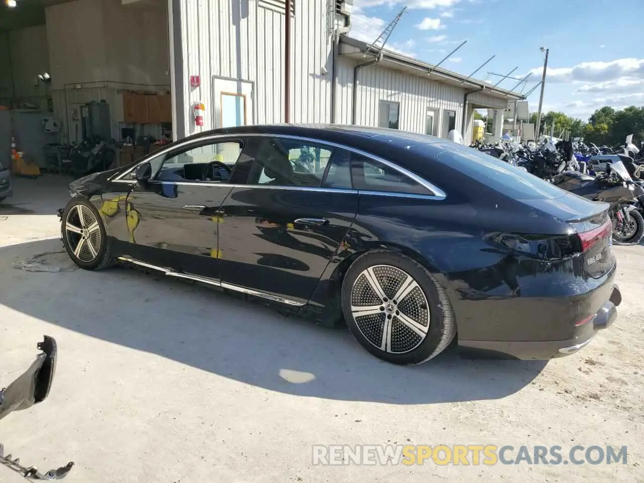 2 fotografías del automóvil dañado W1KCG2EB1PA038099 MERCEDES-BENZ EQS SEDAN 2023