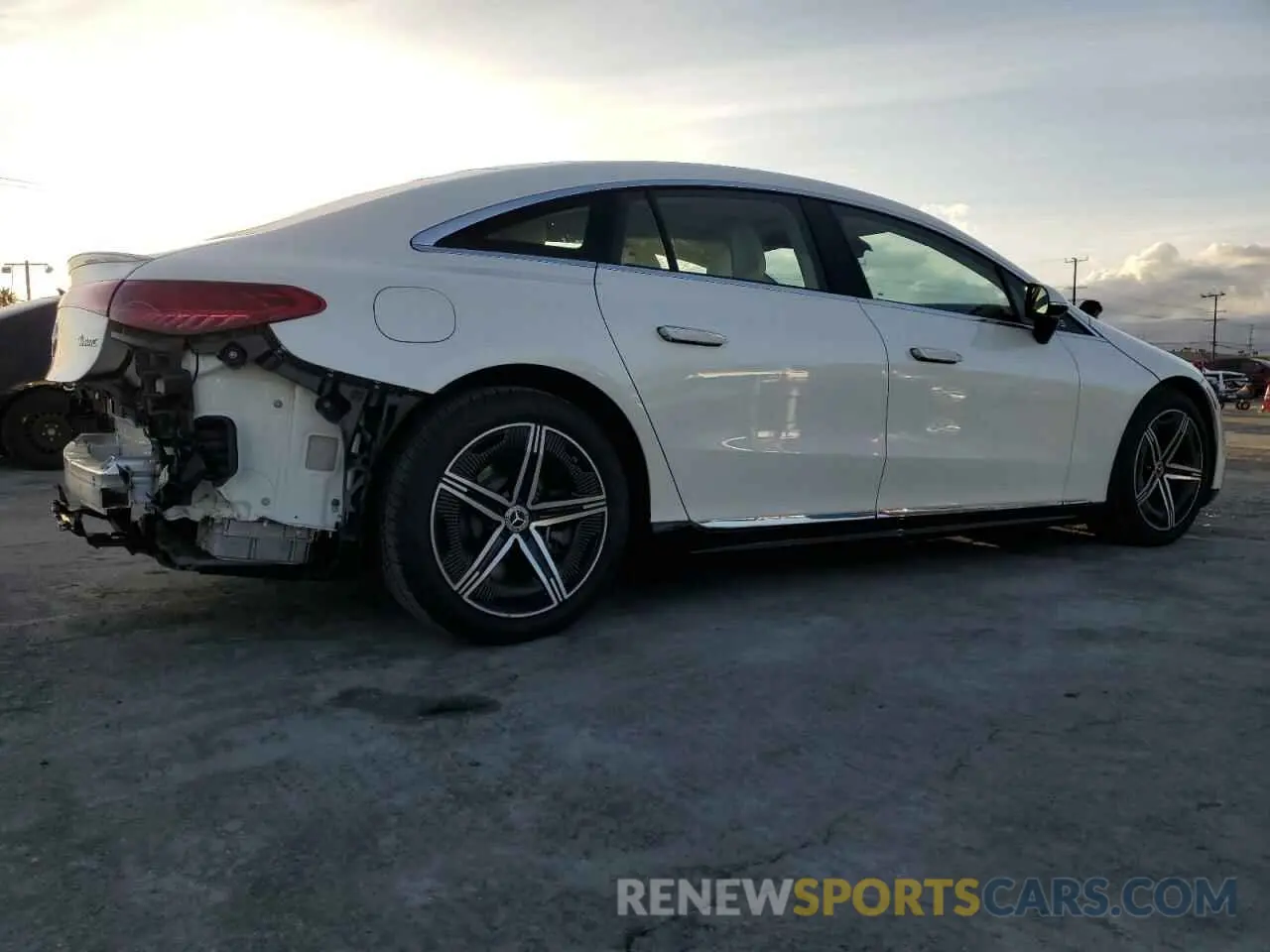 3 fotografías del automóvil dañado W1KCG2EB2PA042307 MERCEDES-BENZ EQS SEDAN 2023