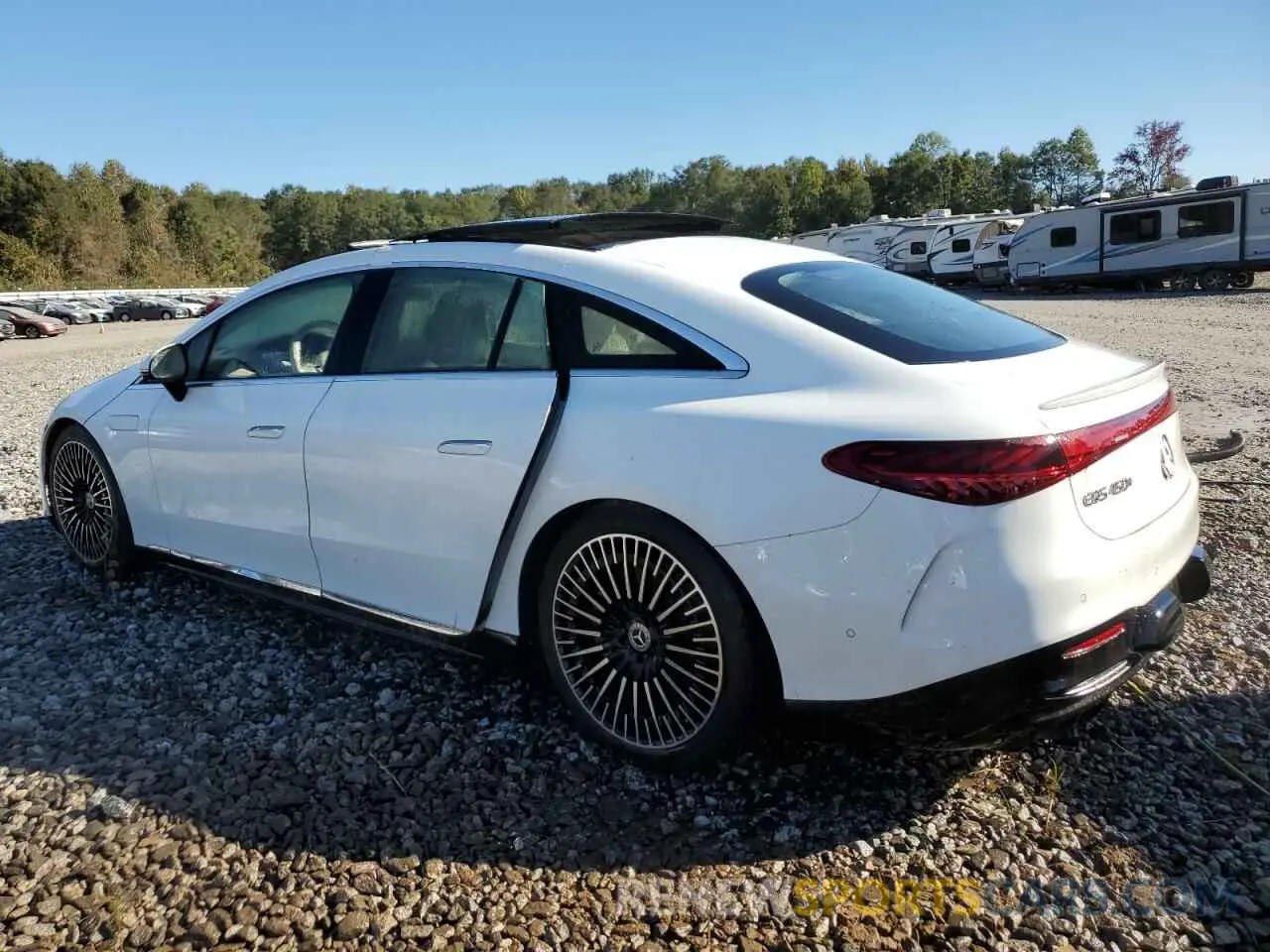 2 fotografías del automóvil dañado W1KCG2DB1RA046692 MERCEDES-BENZ EQS SEDAN 2024