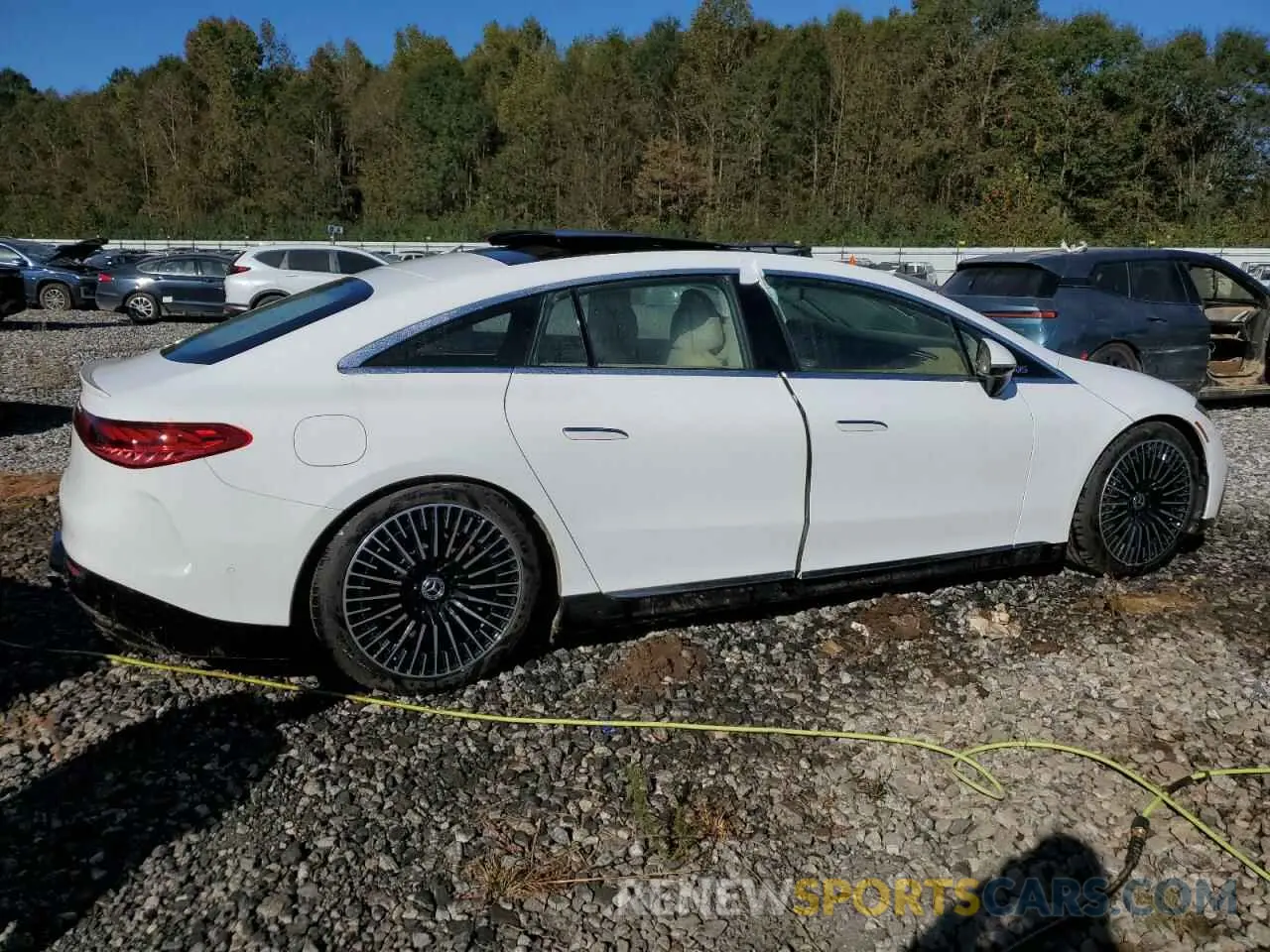 3 fotografías del automóvil dañado W1KCG2DB1RA046692 MERCEDES-BENZ EQS SEDAN 2024