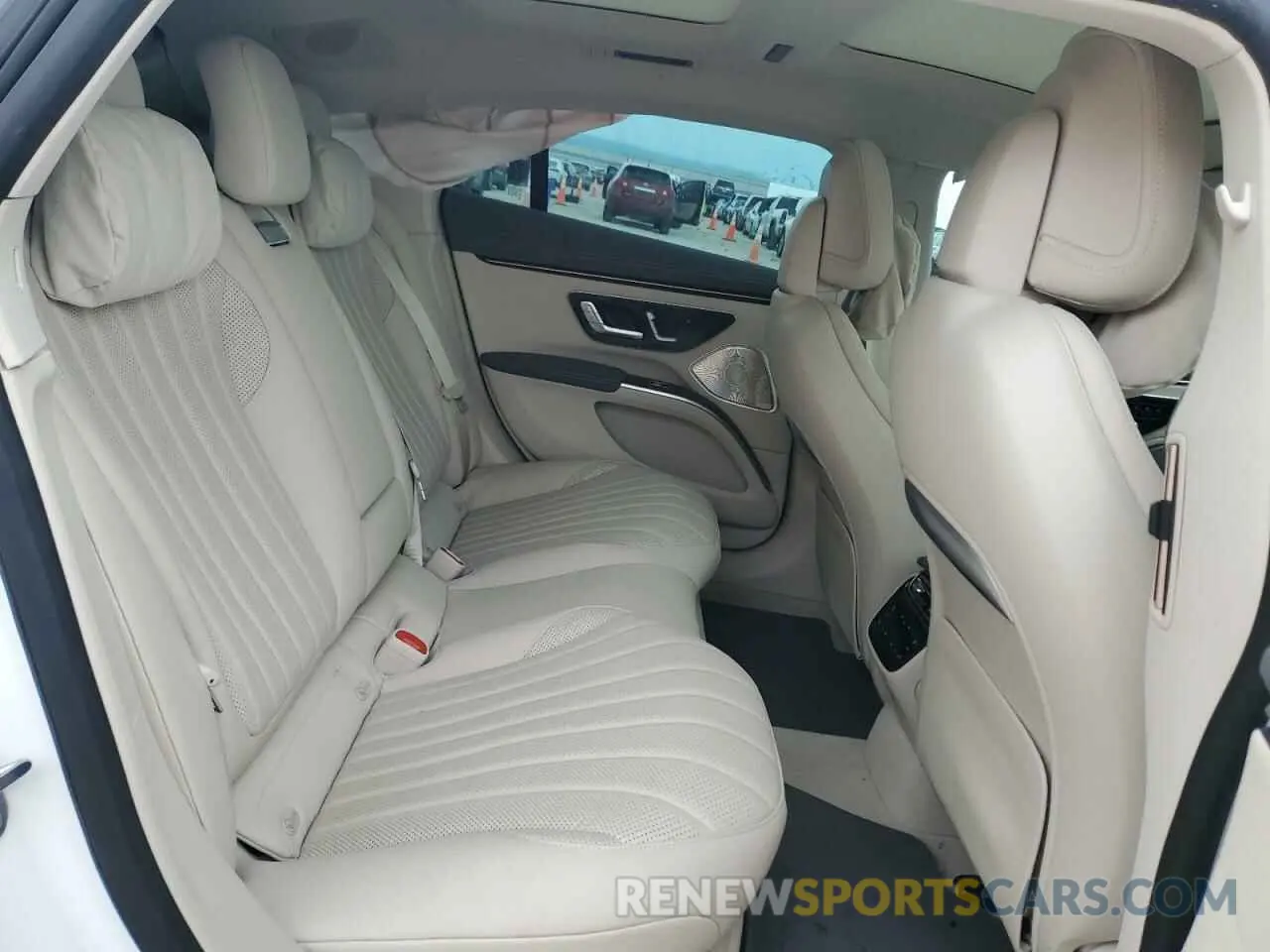 10 fotografías del automóvil dañado W1KCG2DB5RA047442 MERCEDES-BENZ EQS SEDAN 2024