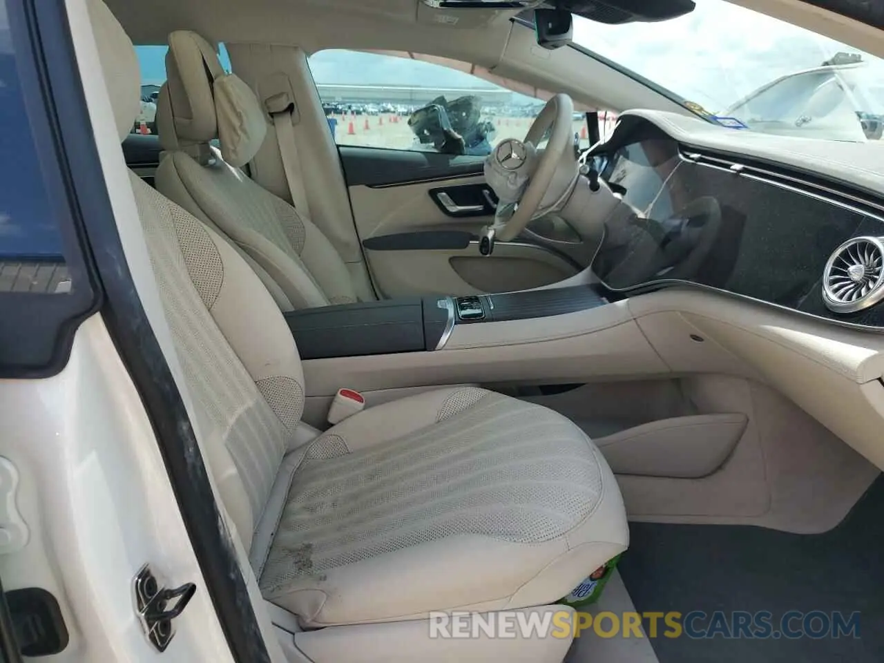 7 fotografías del automóvil dañado W1KCG2DB5RA047442 MERCEDES-BENZ EQS SEDAN 2024