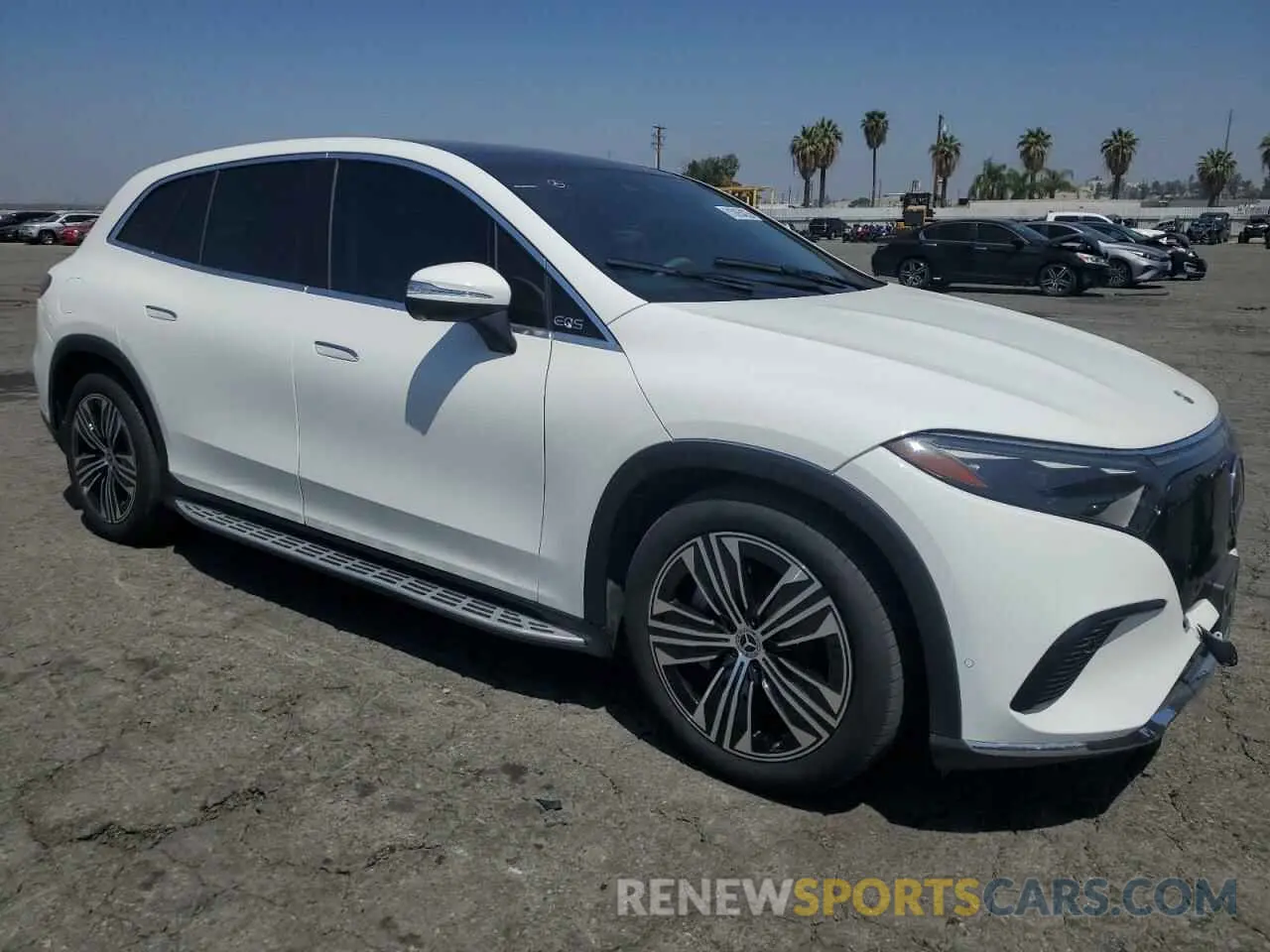 4 fotografías del automóvil dañado 4JGDM2DB2PA012566 MERCEDES-BENZ EQS SUV 45 2023