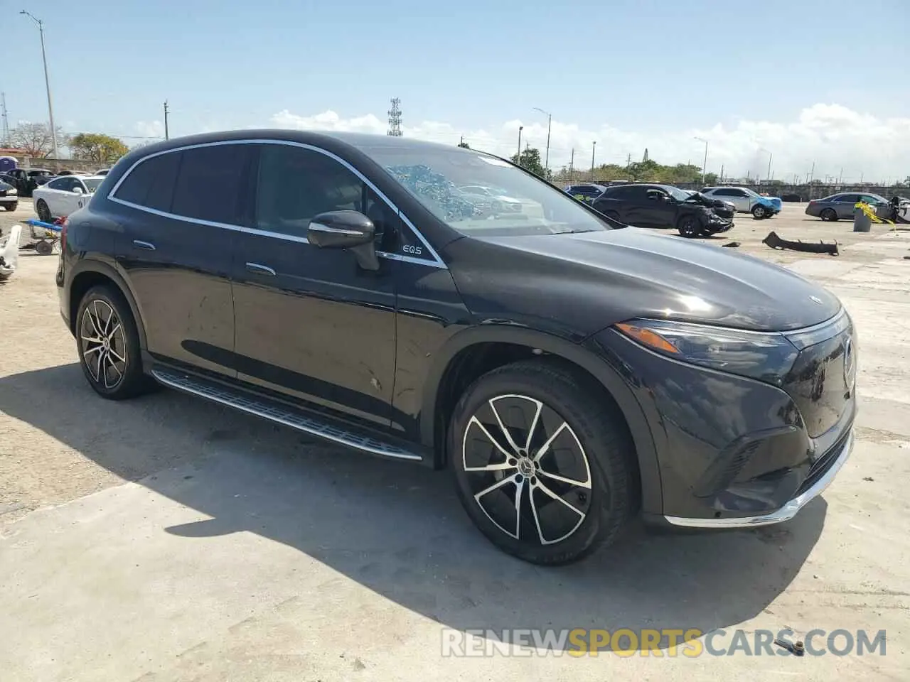 4 fotografías del automóvil dañado 4JGDM2DB4PA029577 MERCEDES-BENZ EQS SUV 45 2023