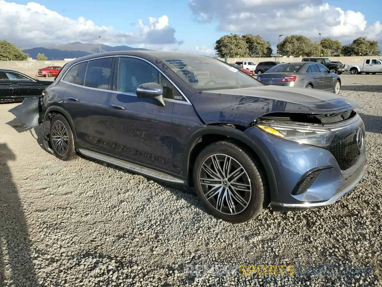 4 fotografías del automóvil dañado 4JGDM2EB4PA029674 MERCEDES-BENZ EQS SUV 45 2023