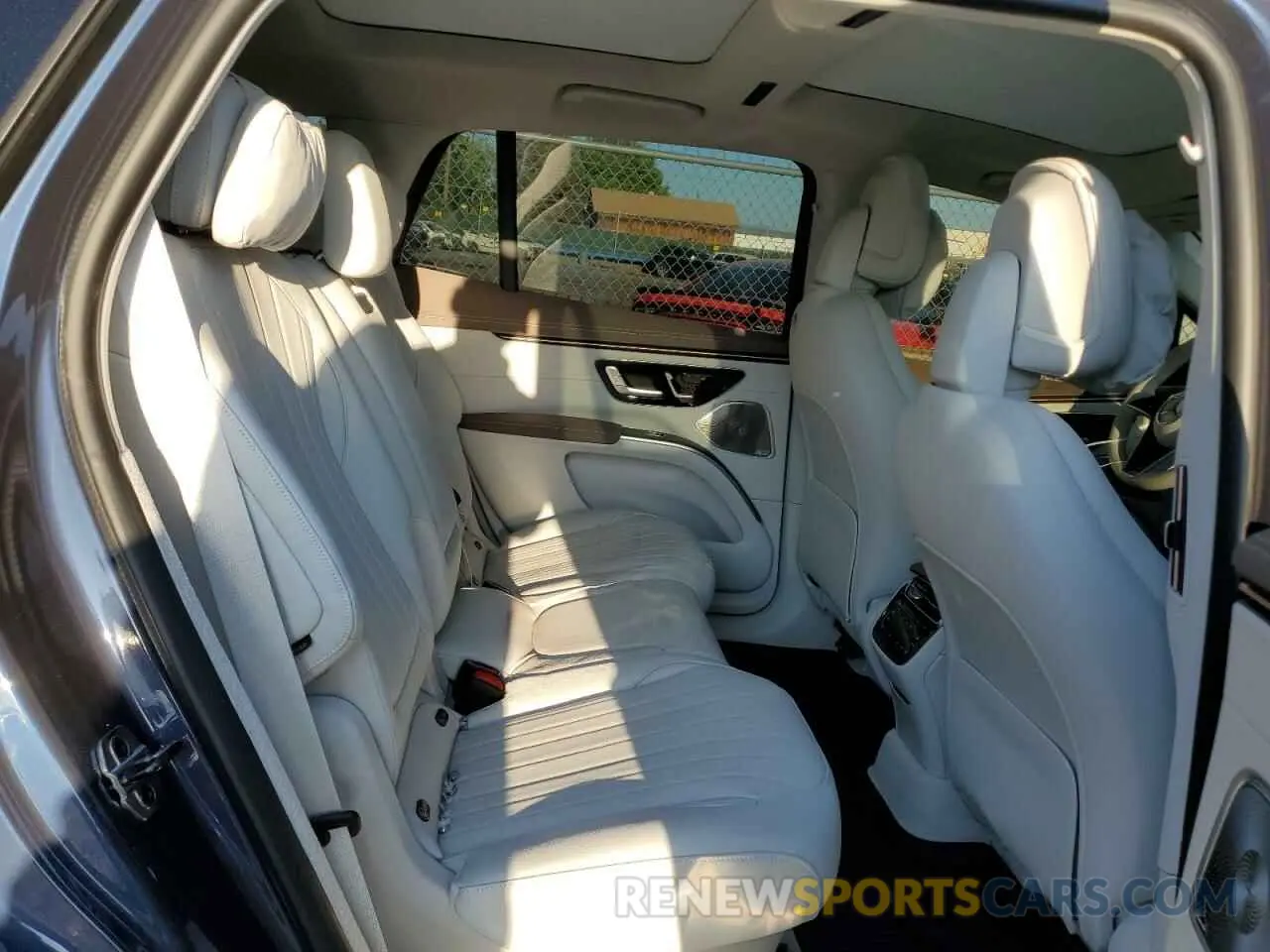 10 fotografías del automóvil dañado 4JGDM4EB2PA016479 MERCEDES-BENZ EQS SUV 58 2023