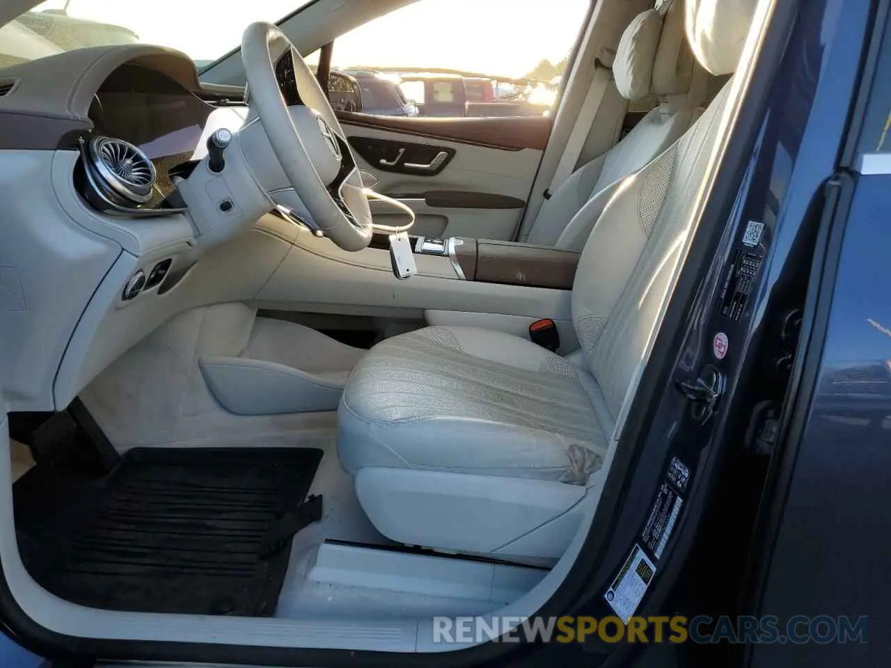 7 fotografías del automóvil dañado 4JGDM4EB2PA016479 MERCEDES-BENZ EQS SUV 58 2023