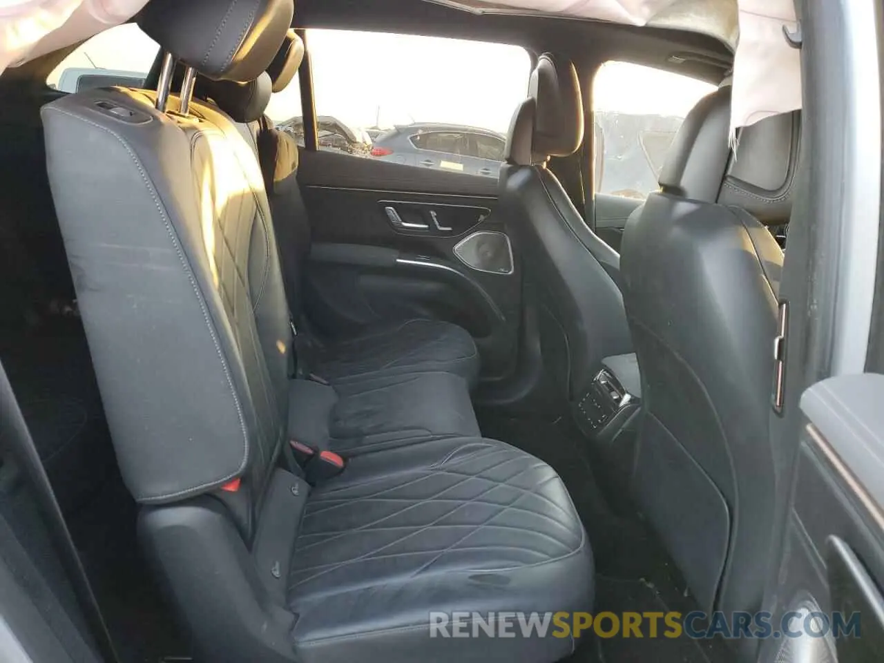 11 fotografías del automóvil dañado 4JGDM4EB5PA003130 MERCEDES-BENZ EQS SUV 58 2023