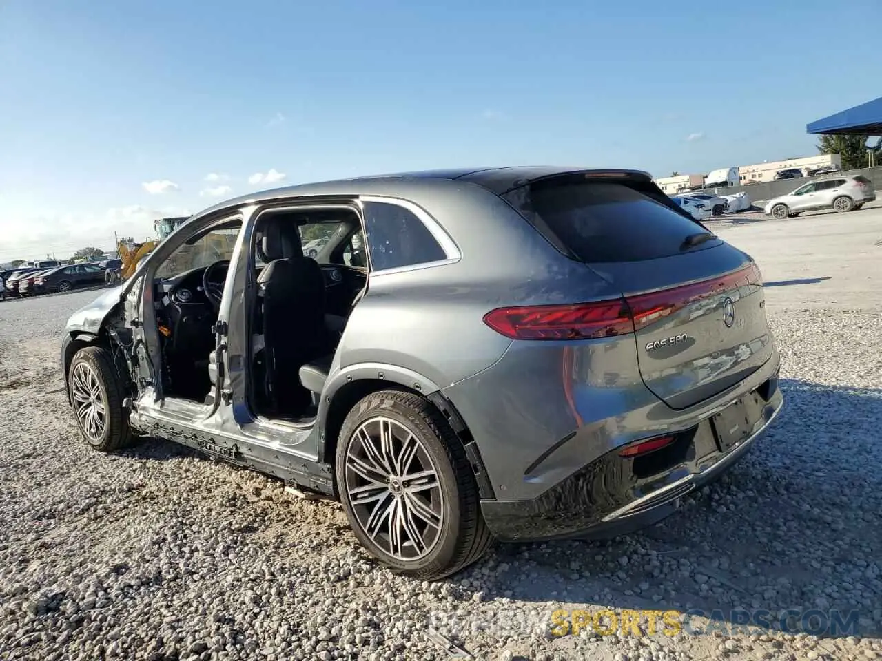 2 fotografías del automóvil dañado 4JGDM4EB7PA002965 MERCEDES-BENZ EQS SUV 58 2023