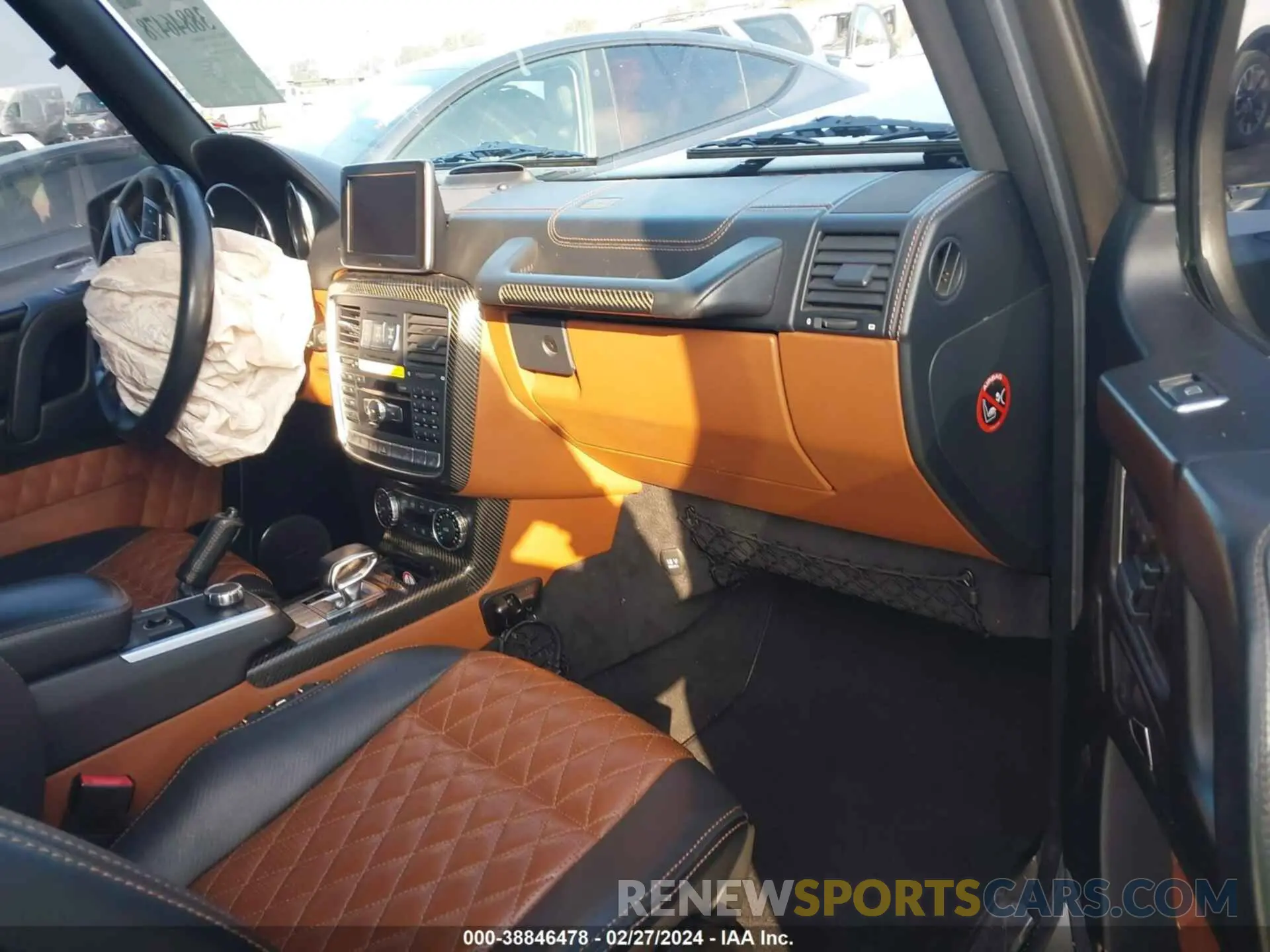 5 fotografías del automóvil dañado WDCYC7FF1GX255895 MERCEDES-BENZ G 2016