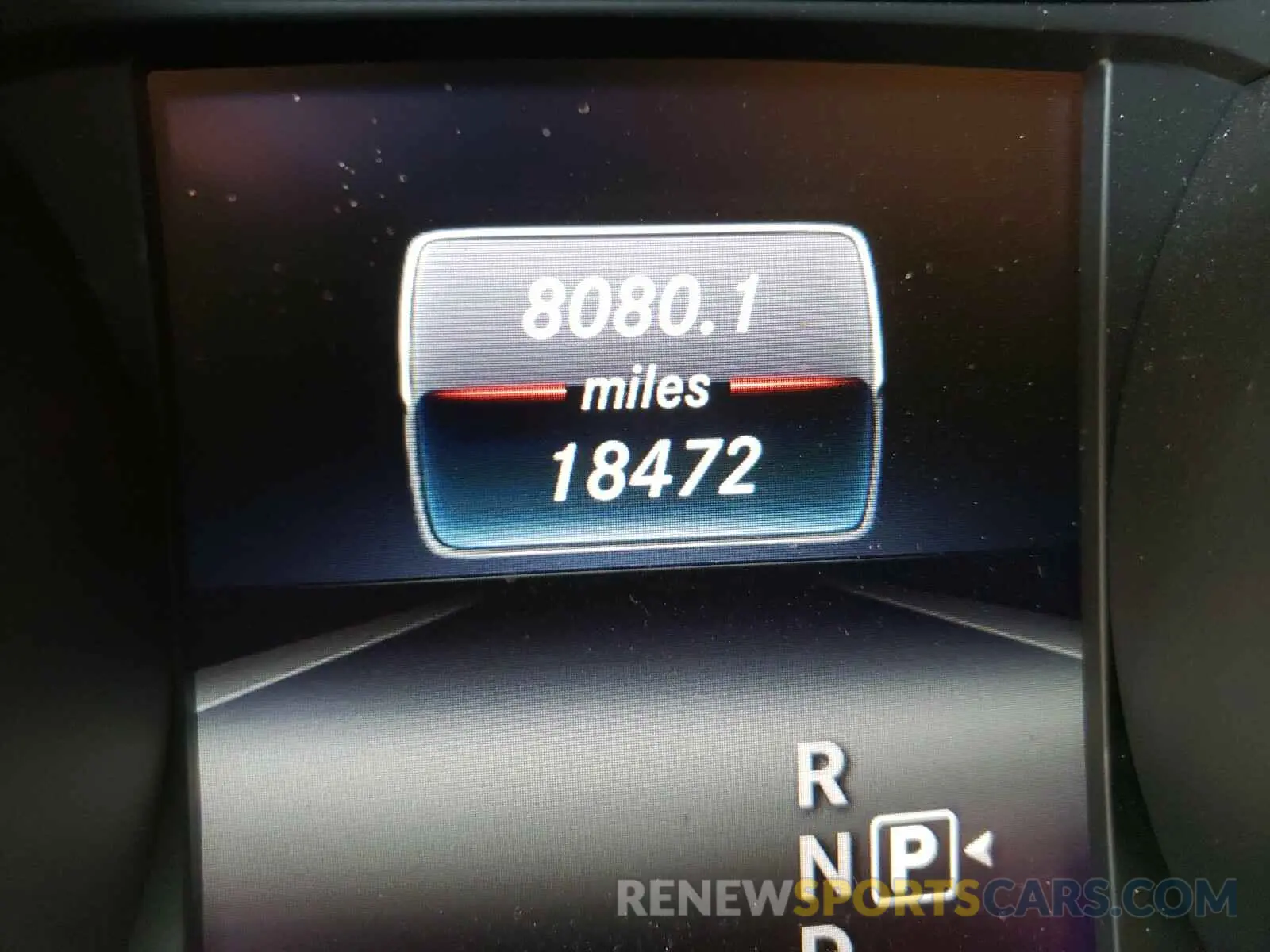 8 fotografías del automóvil dañado WDCTG4GBXKU016994 MERCEDES-BENZ G CLASS 2019