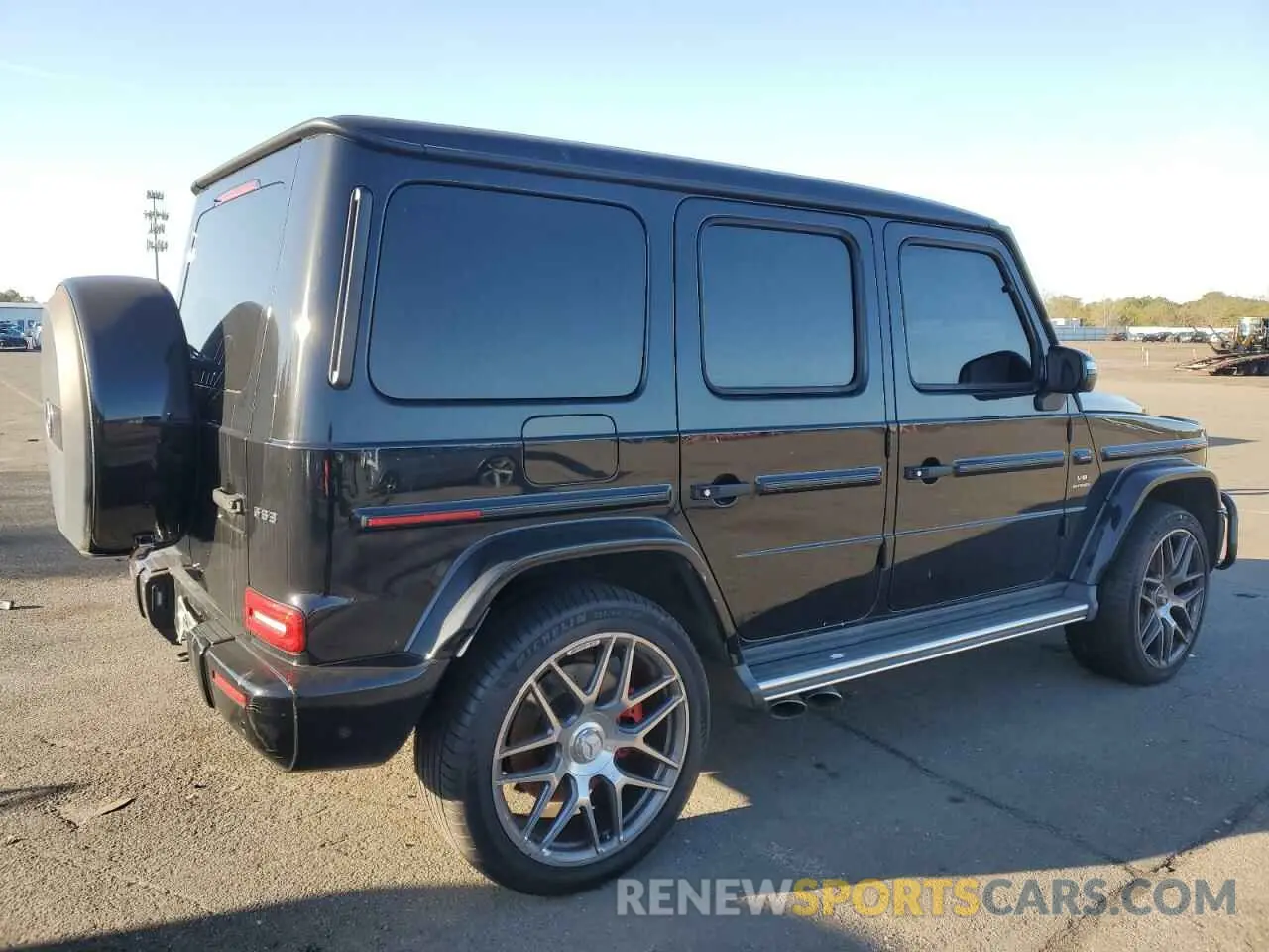 3 fotografías del automóvil dañado W1NYC7HJ4MX396164 MERCEDES-BENZ G-CLASS 2021