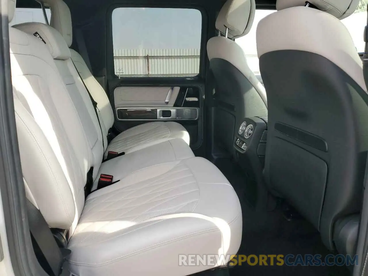 12 fotografías del automóvil dañado W1NYC7HJ6MX389801 MERCEDES-BENZ G-CLASS 2021