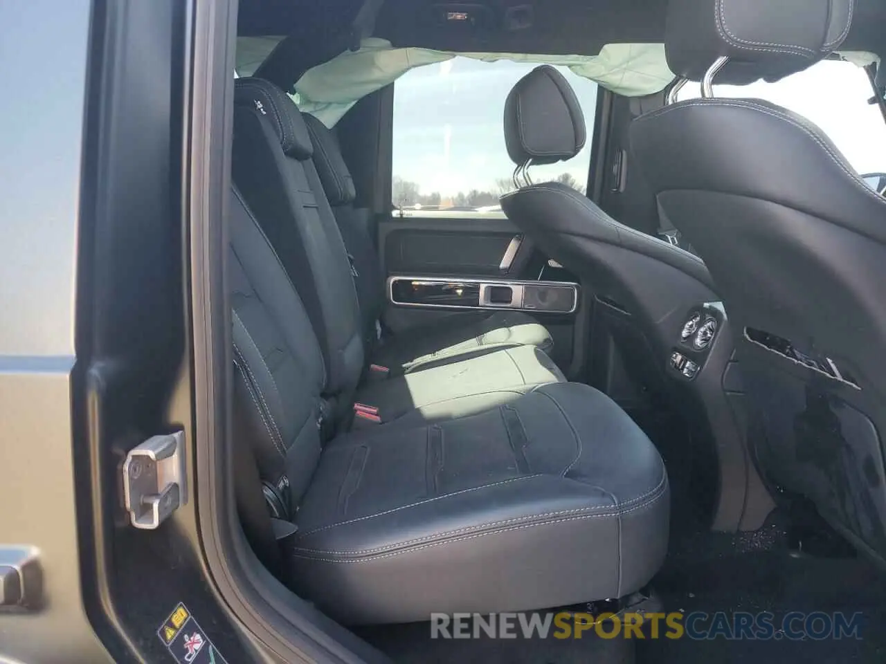 11 fotografías del automóvil dañado W1NYC7HJ2RX504532 MERCEDES-BENZ G-CLASS 2024