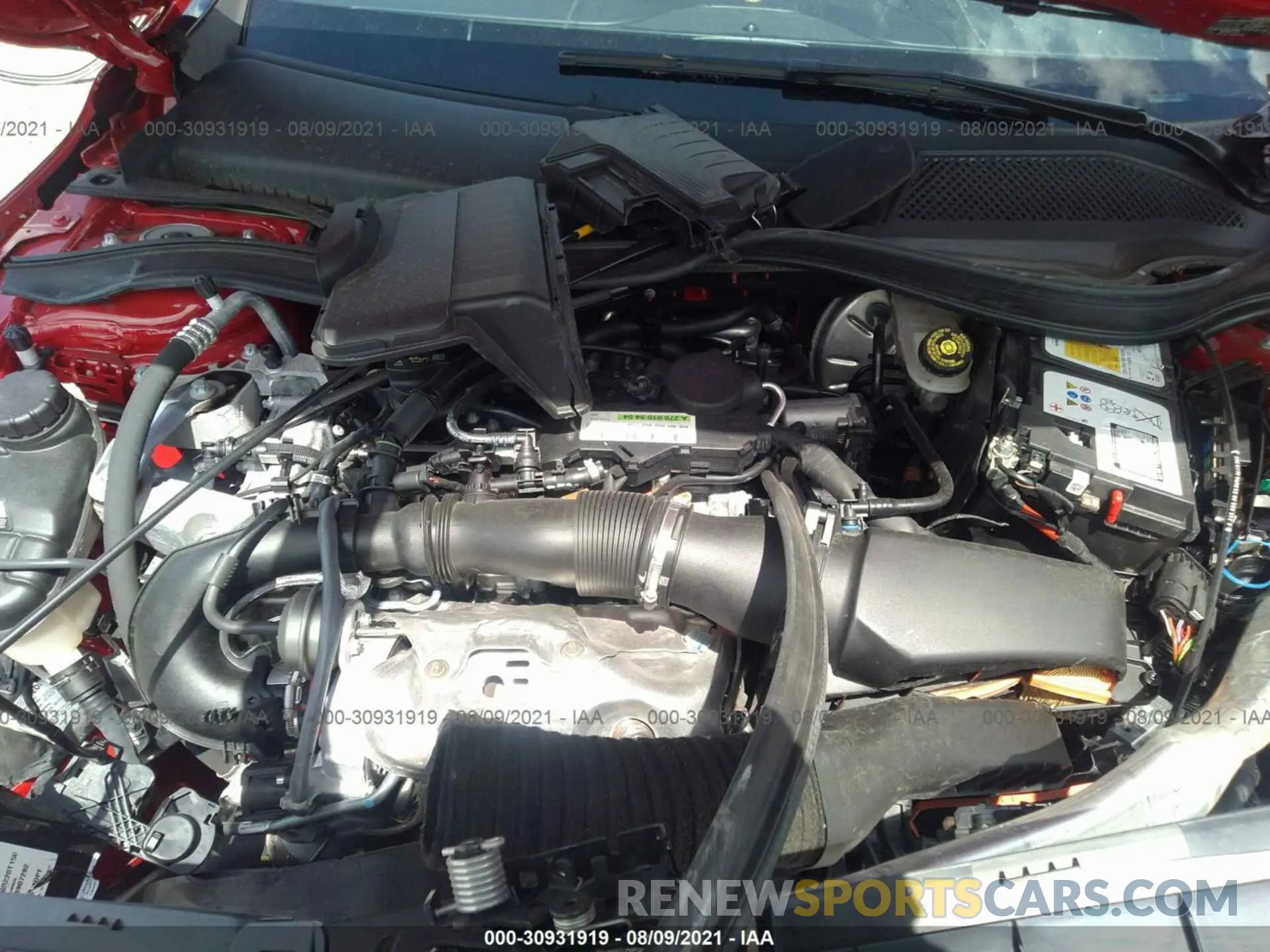 10 fotografías del automóvil dañado WDCTG4EB1KJ618641 MERCEDES-BENZ GLA 2019