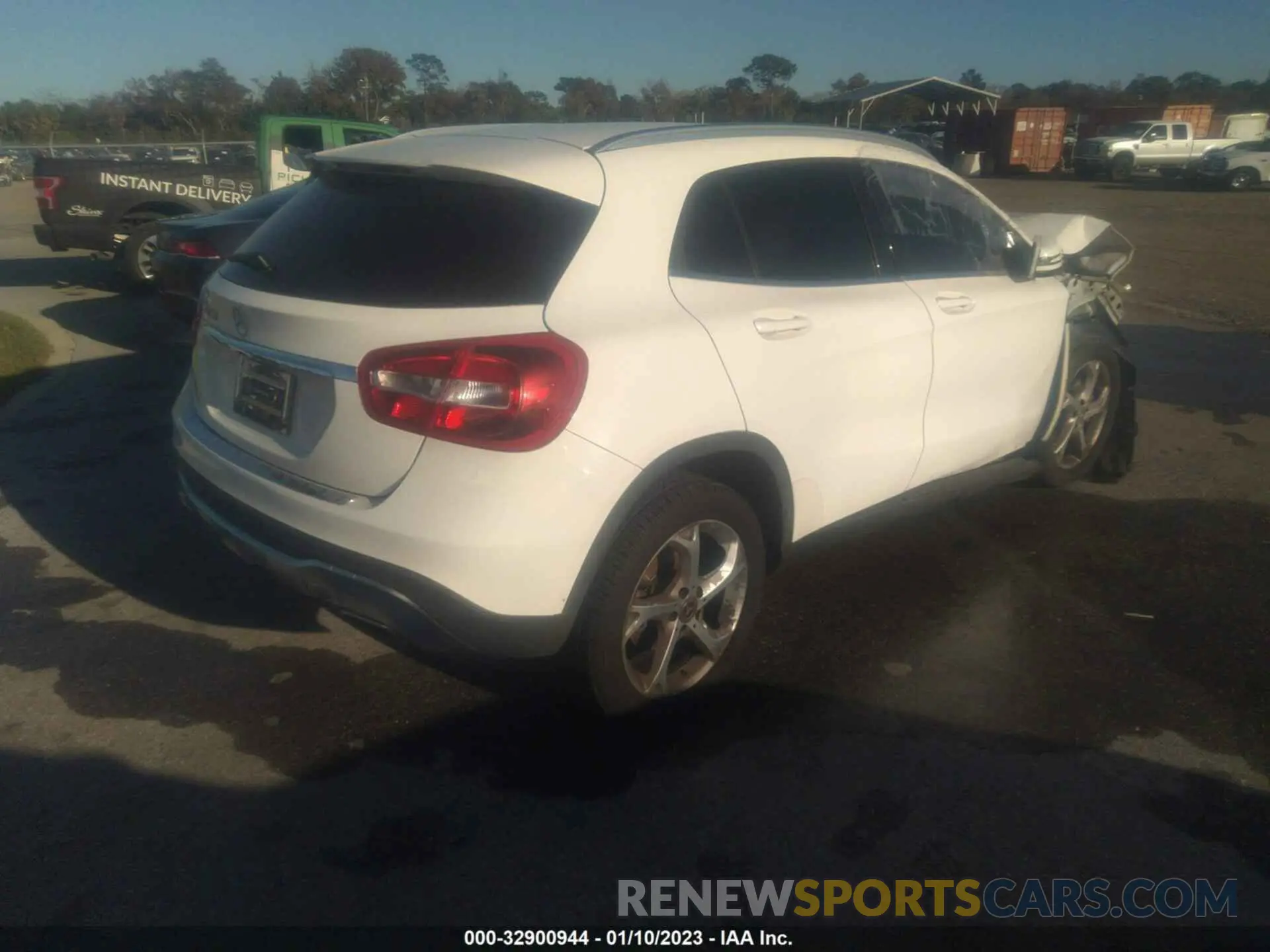 4 fotografías del automóvil dañado WDCTG4EB6KU000293 MERCEDES-BENZ GLA 2019