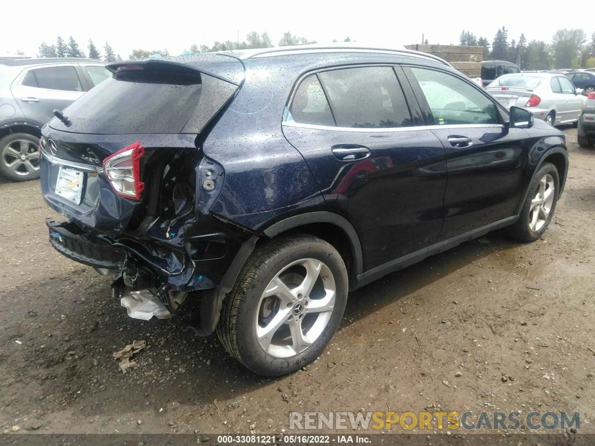 4 fotografías del automóvil dañado WDCTG4GB0KU002893 MERCEDES-BENZ GLA 2019