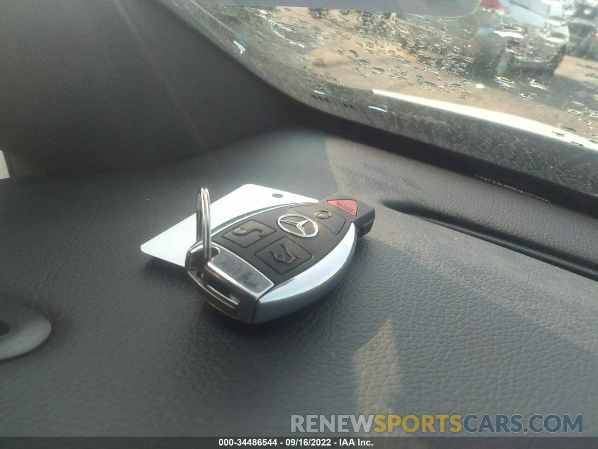 11 fotografías del automóvil dañado WDCTG4GB5KJ621684 MERCEDES-BENZ GLA 2019