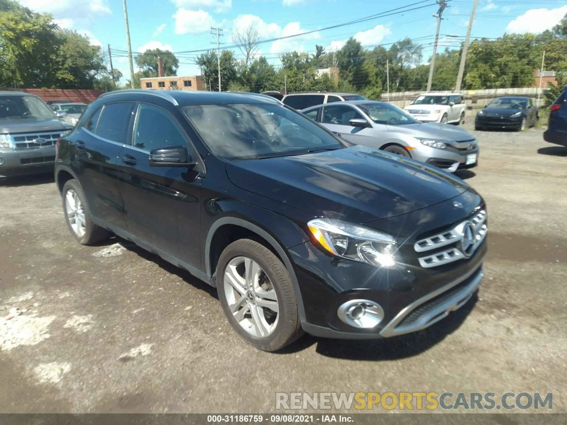1 fotografías del automóvil dañado WDCTG4GB5KU009810 MERCEDES-BENZ GLA 2019