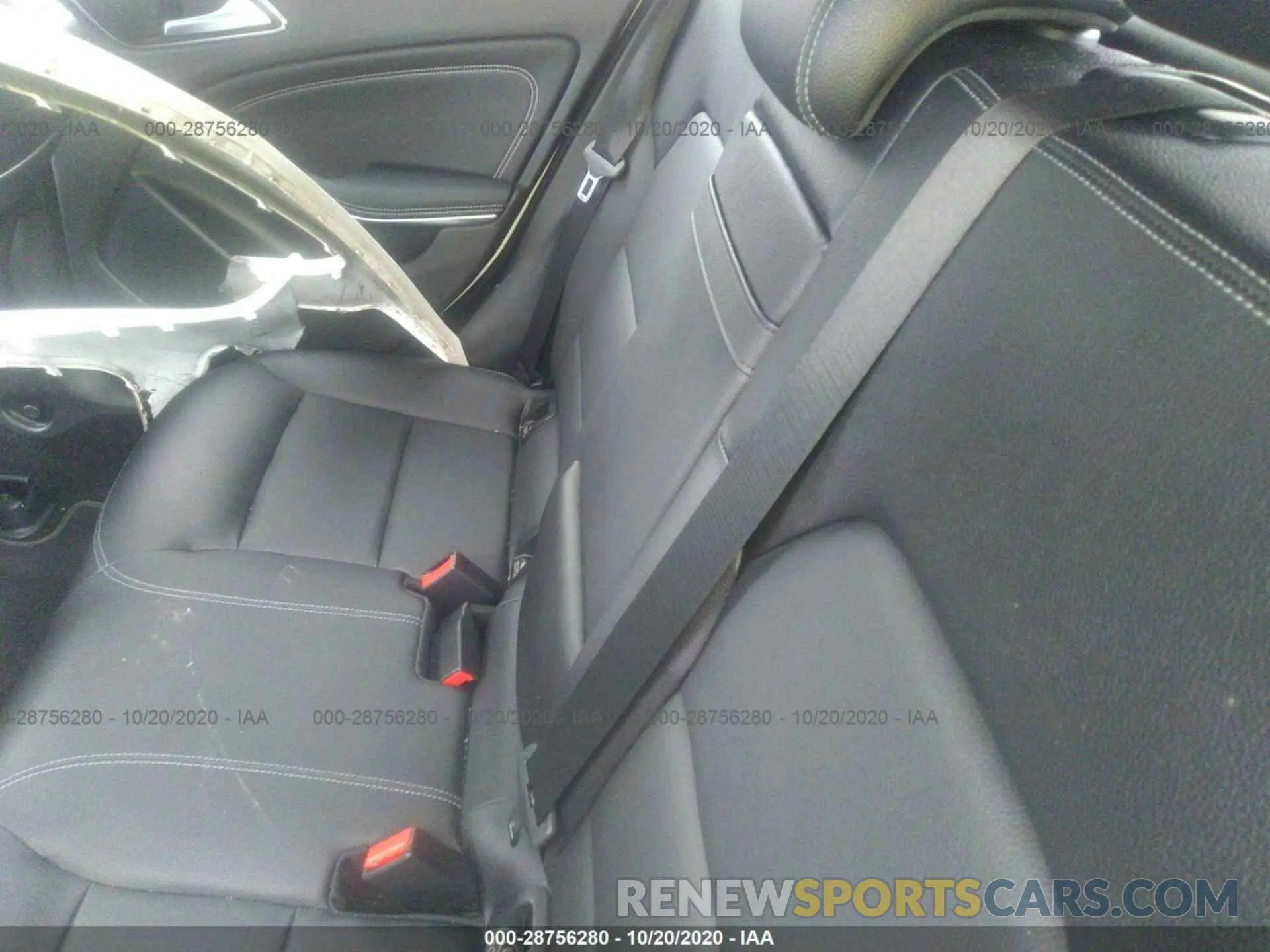 8 fotografías del automóvil dañado WDCTG4GB6KU011811 MERCEDES-BENZ GLA 2019