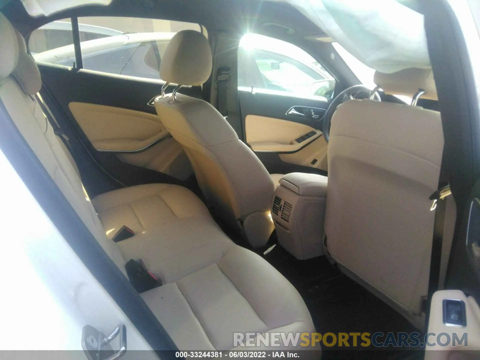 8 fotografías del automóvil dañado W1NTG4EBXLU040585 MERCEDES-BENZ GLA 2020