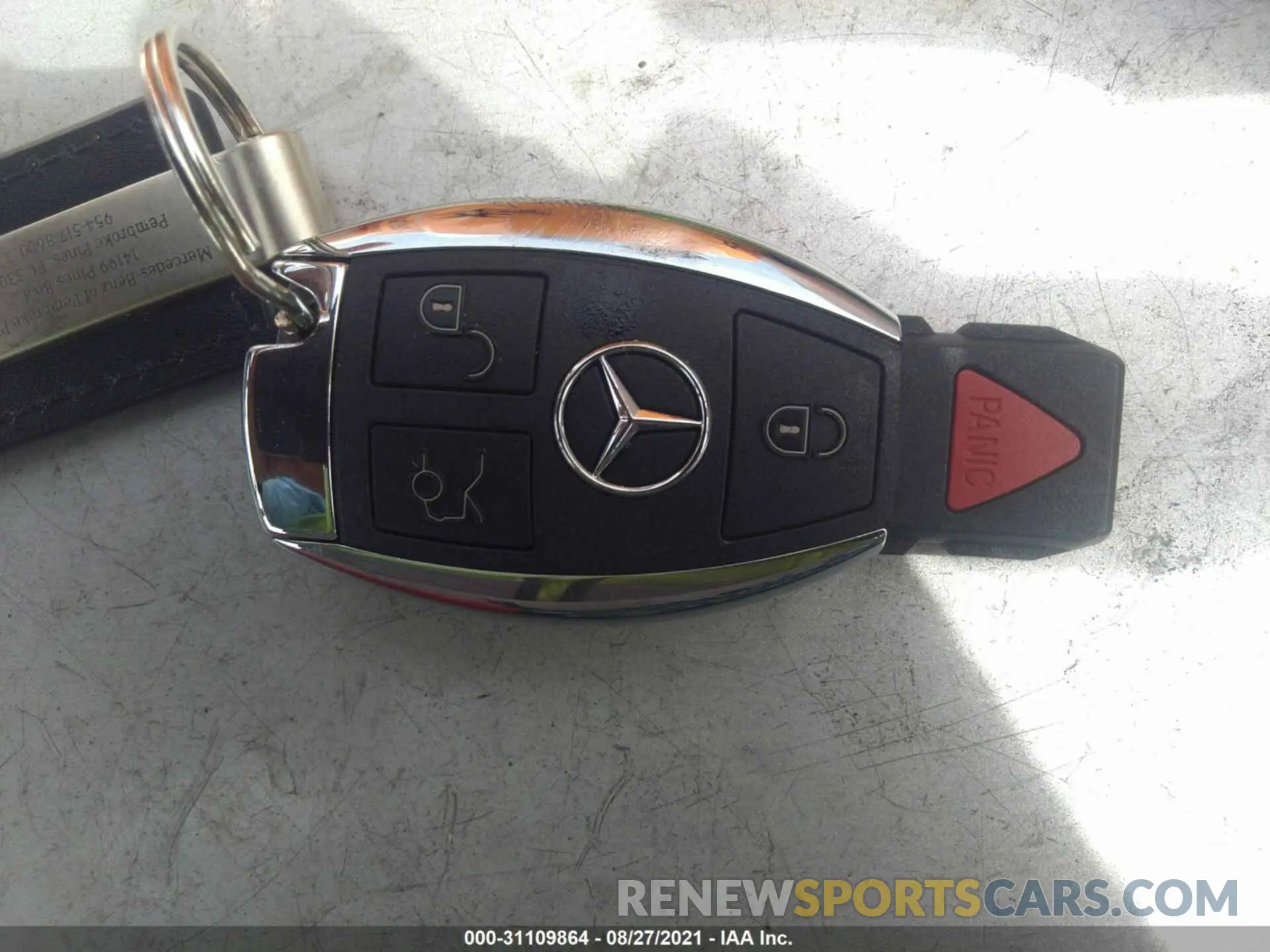 11 fotografías del automóvil dañado WDCTG4EB7LU023101 MERCEDES-BENZ GLA 2020