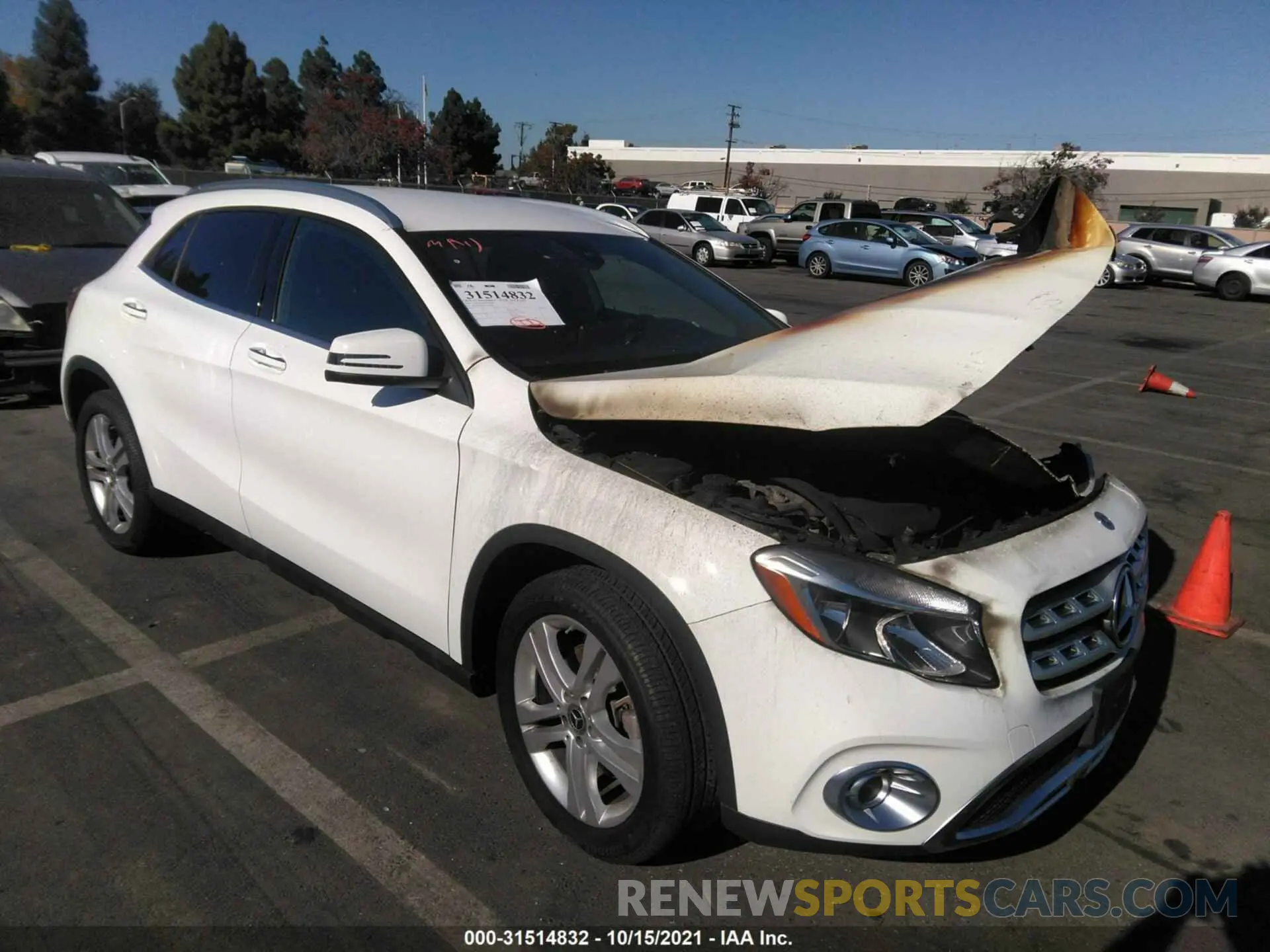1 fotografías del automóvil dañado WDCTG4GB7LU022348 MERCEDES-BENZ GLA 2020
