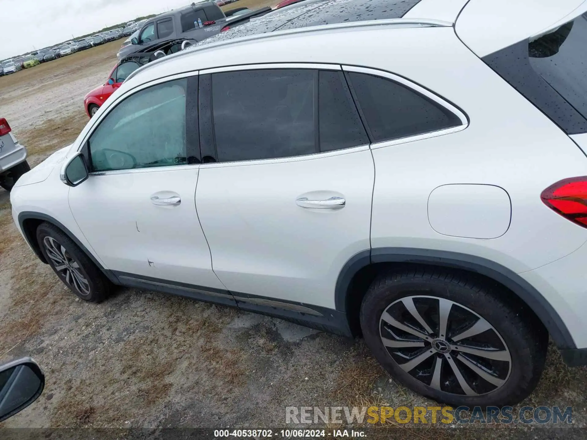 14 fotografías del automóvil dañado W1N4N4GB9MJ219744 MERCEDES-BENZ GLA 2021