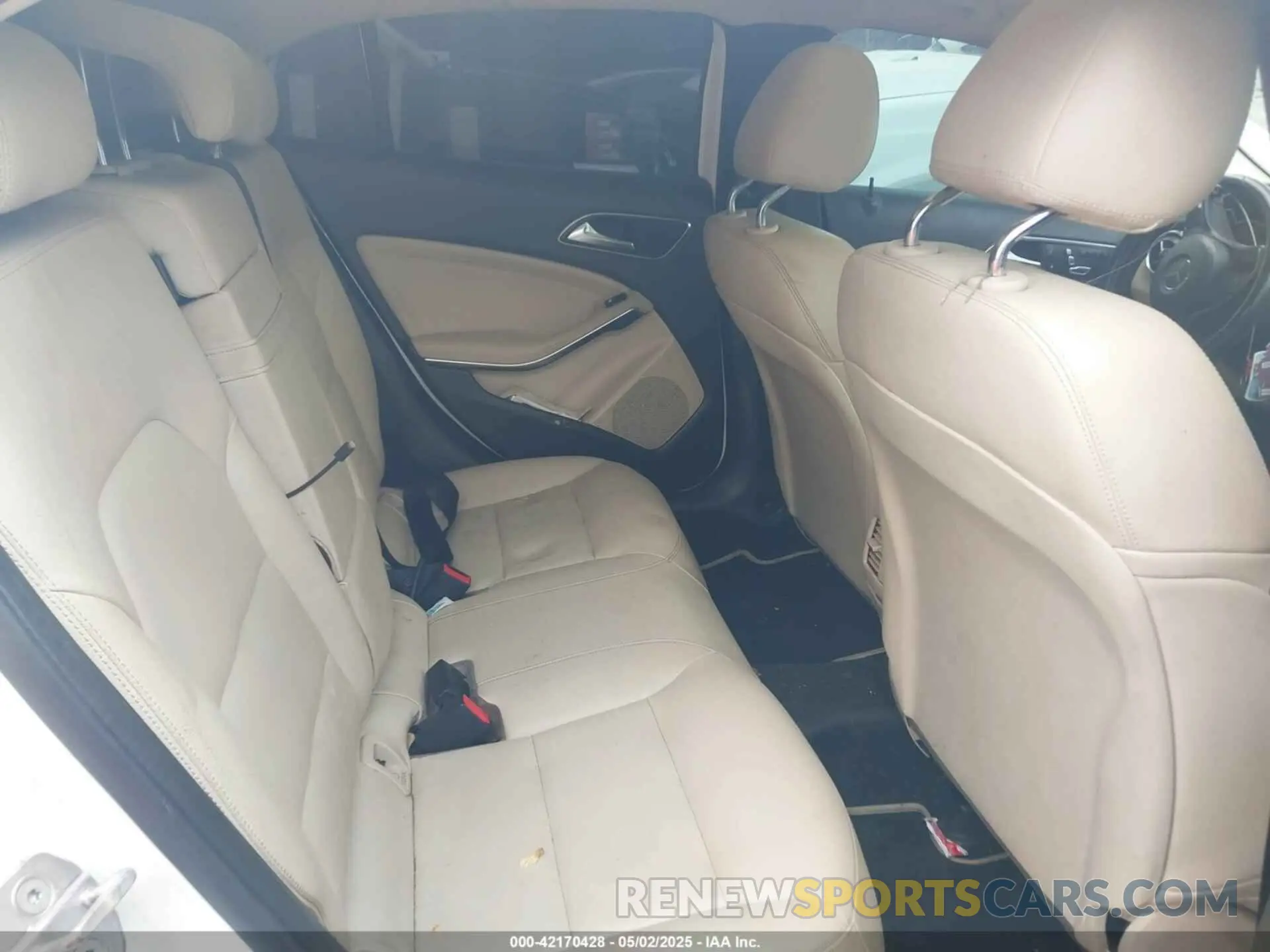 8 fotografías del automóvil dañado WDCTG4EB0KU000628 MERCEDES-BENZ GLA 250 2019