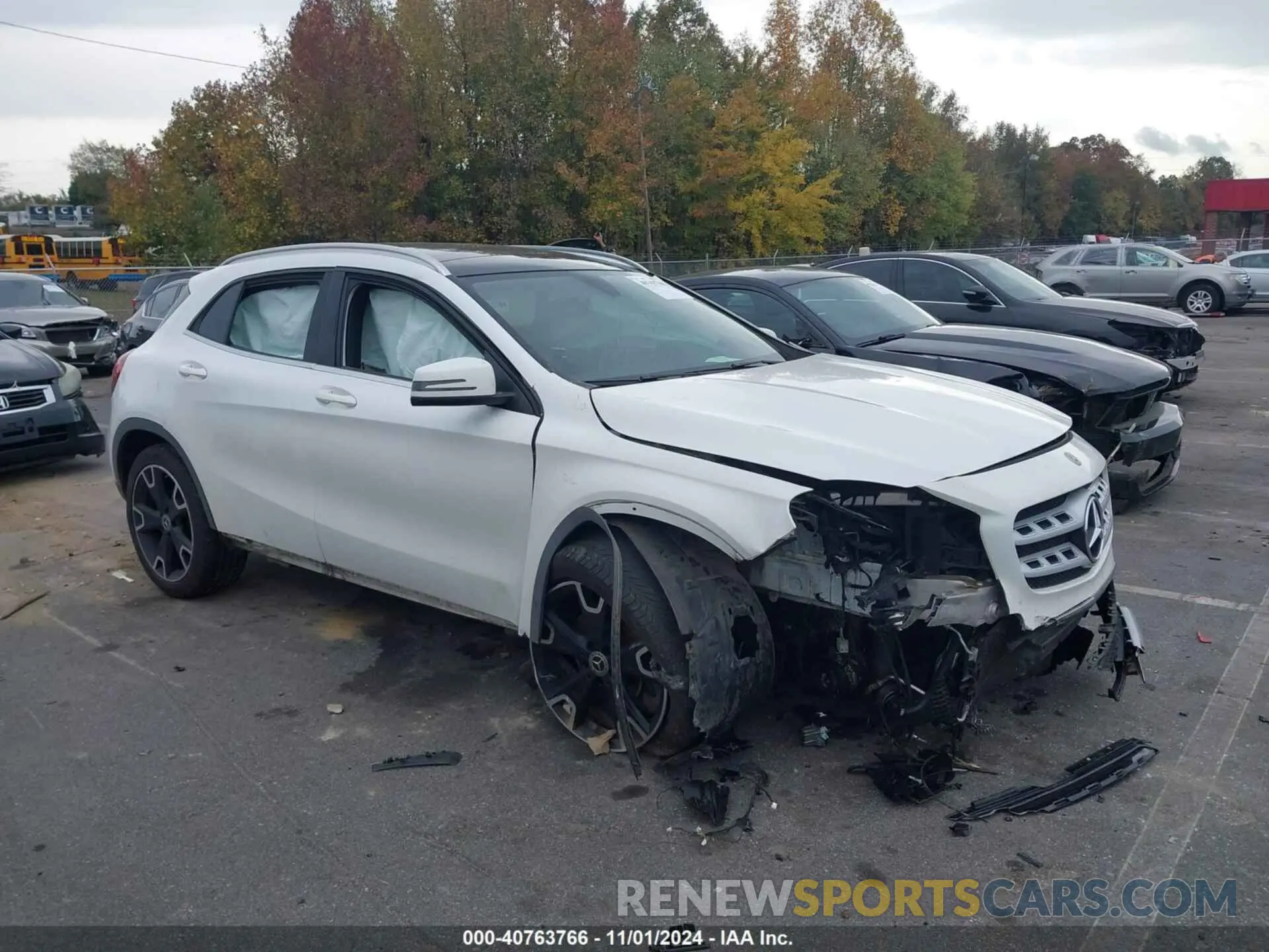 1 fotografías del automóvil dañado WDCTG4EB1KJ550485 MERCEDES-BENZ GLA 250 2019