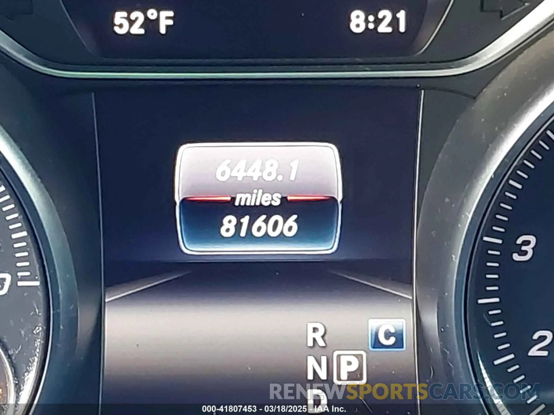 15 fotografías del automóvil dañado WDCTG4EB1KJ551894 MERCEDES-BENZ GLA 250 2019