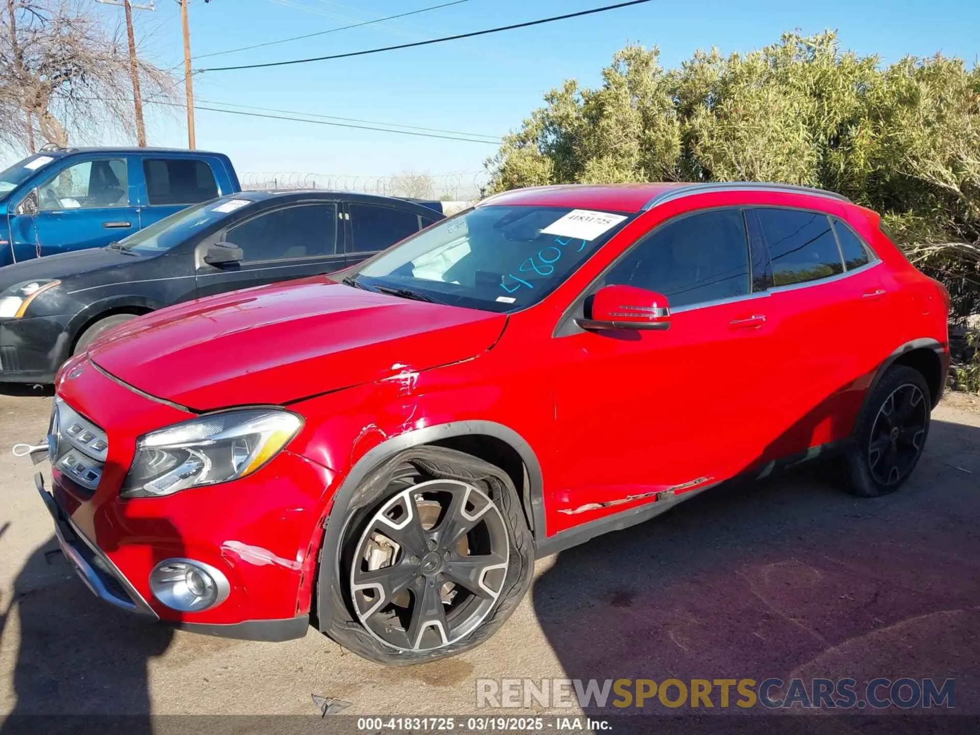 6 fotografías del automóvil dañado WDCTG4EB3KJ548057 MERCEDES-BENZ GLA 250 2019