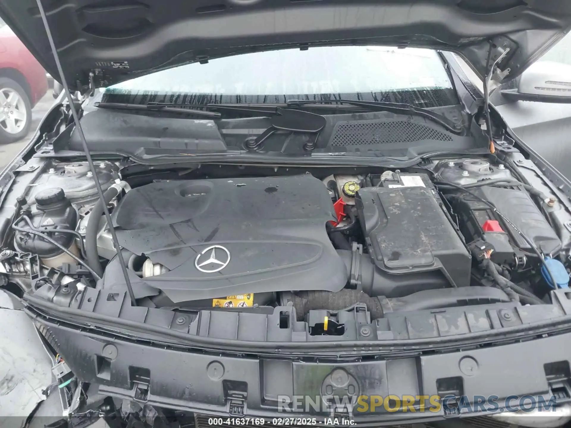 10 fotografías del automóvil dañado WDCTG4EB3KJ620763 MERCEDES-BENZ GLA 250 2019
