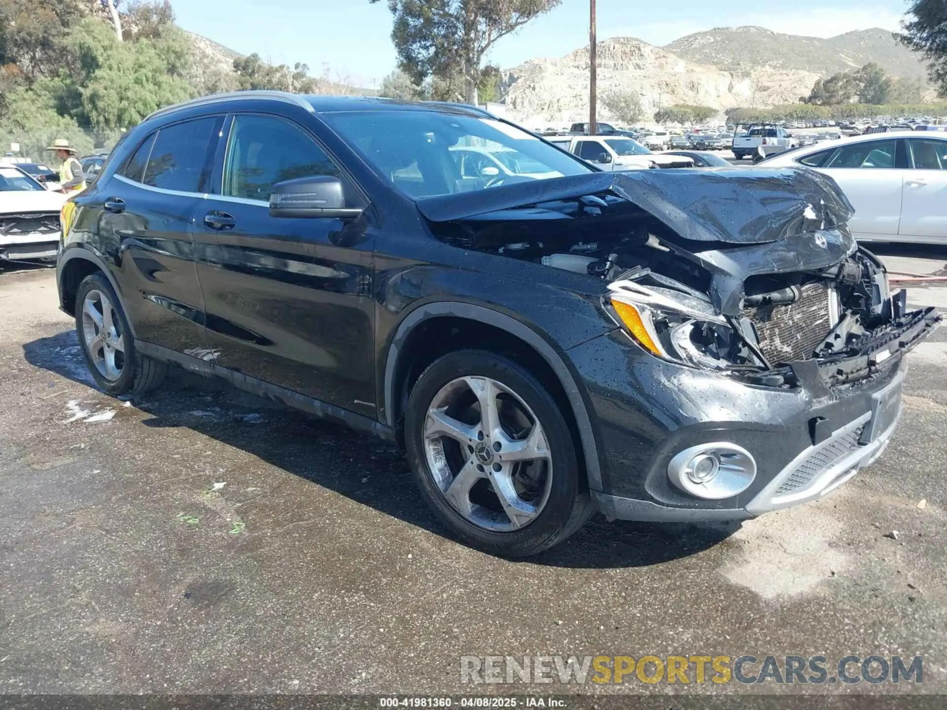 1 fotografías del automóvil dañado WDCTG4EB3KU011252 MERCEDES-BENZ GLA 250 2019