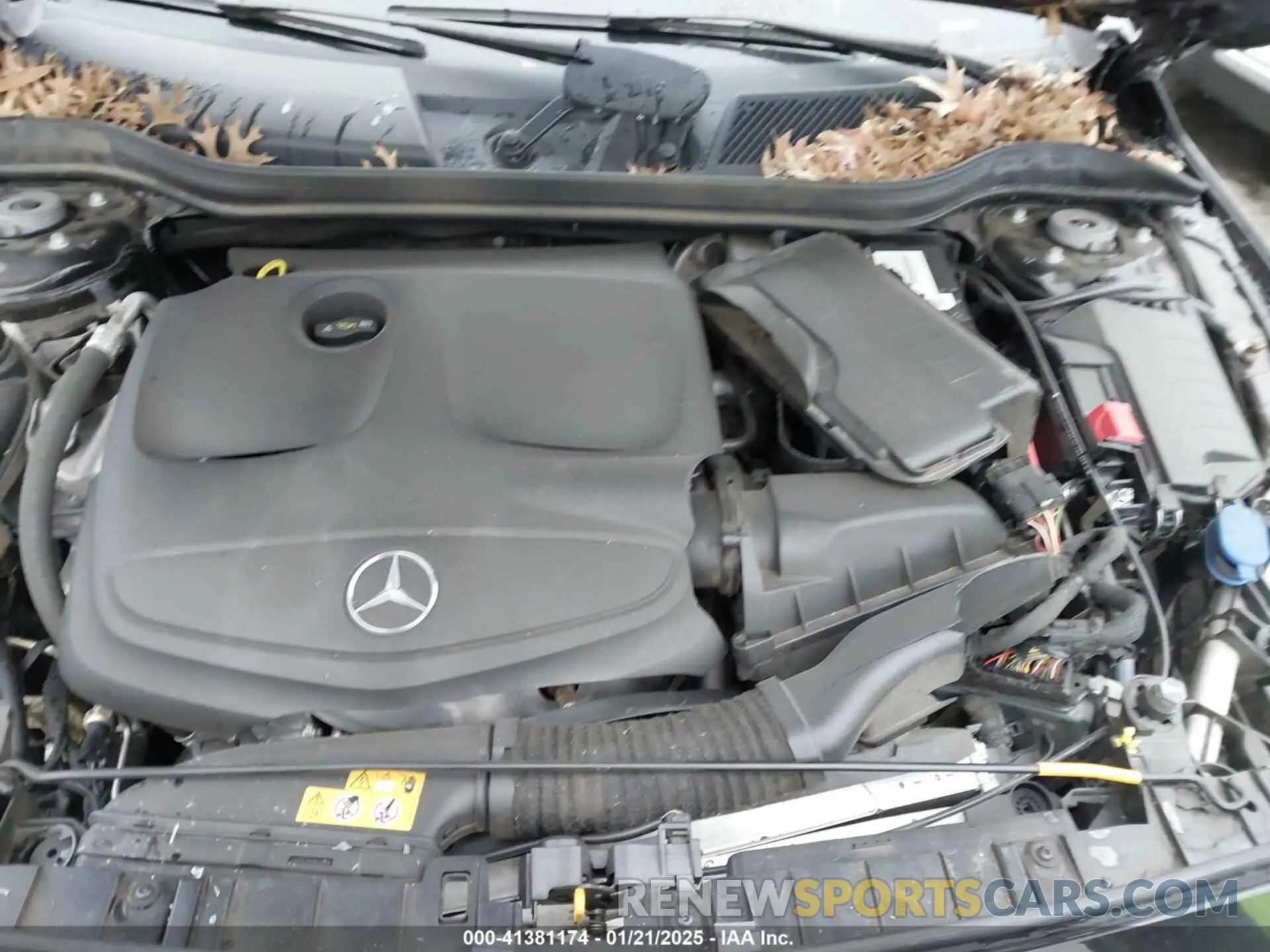 10 fotografías del automóvil dañado WDCTG4EB4KJ612915 MERCEDES-BENZ GLA 250 2019