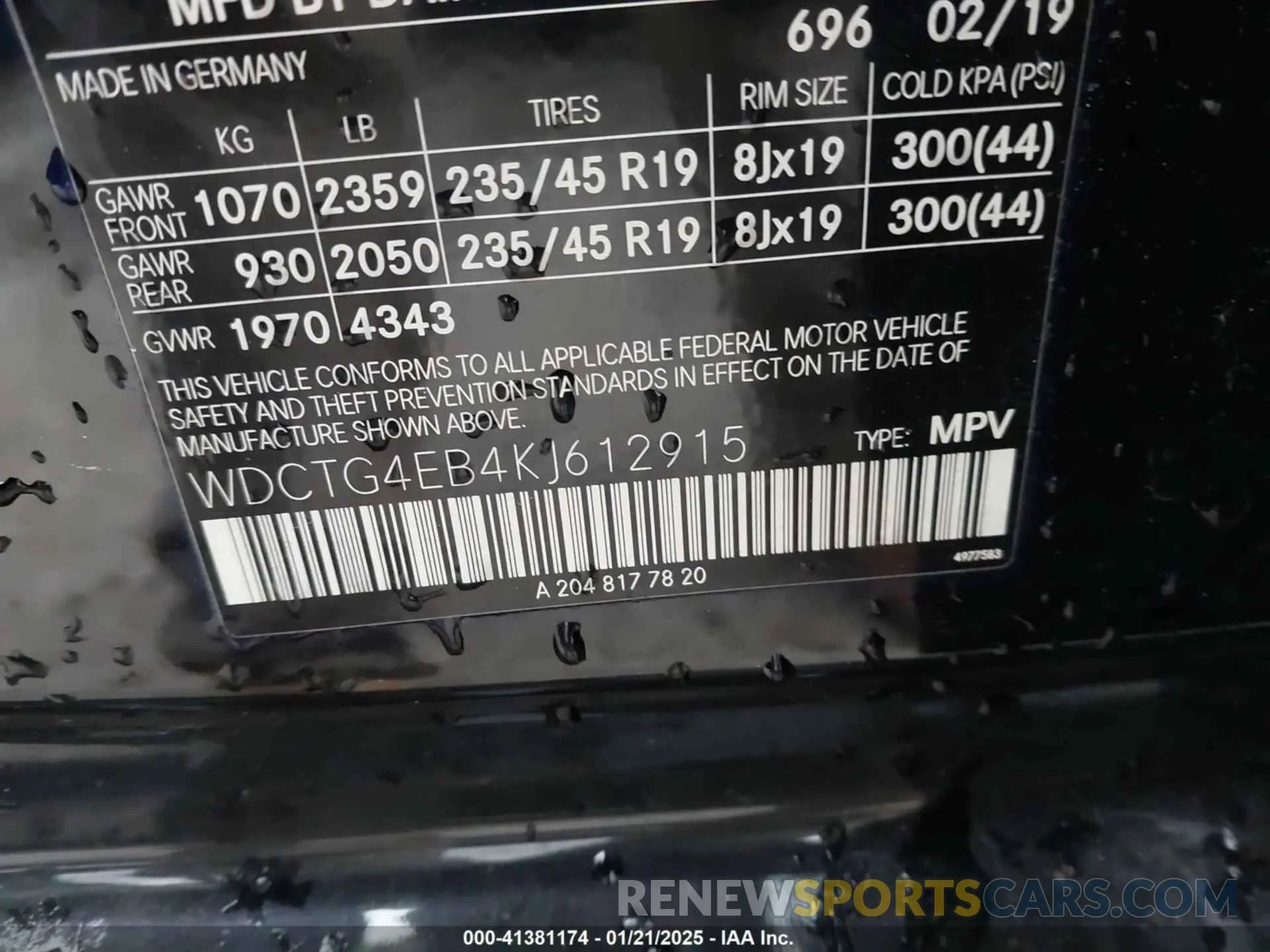 9 fotografías del automóvil dañado WDCTG4EB4KJ612915 MERCEDES-BENZ GLA 250 2019